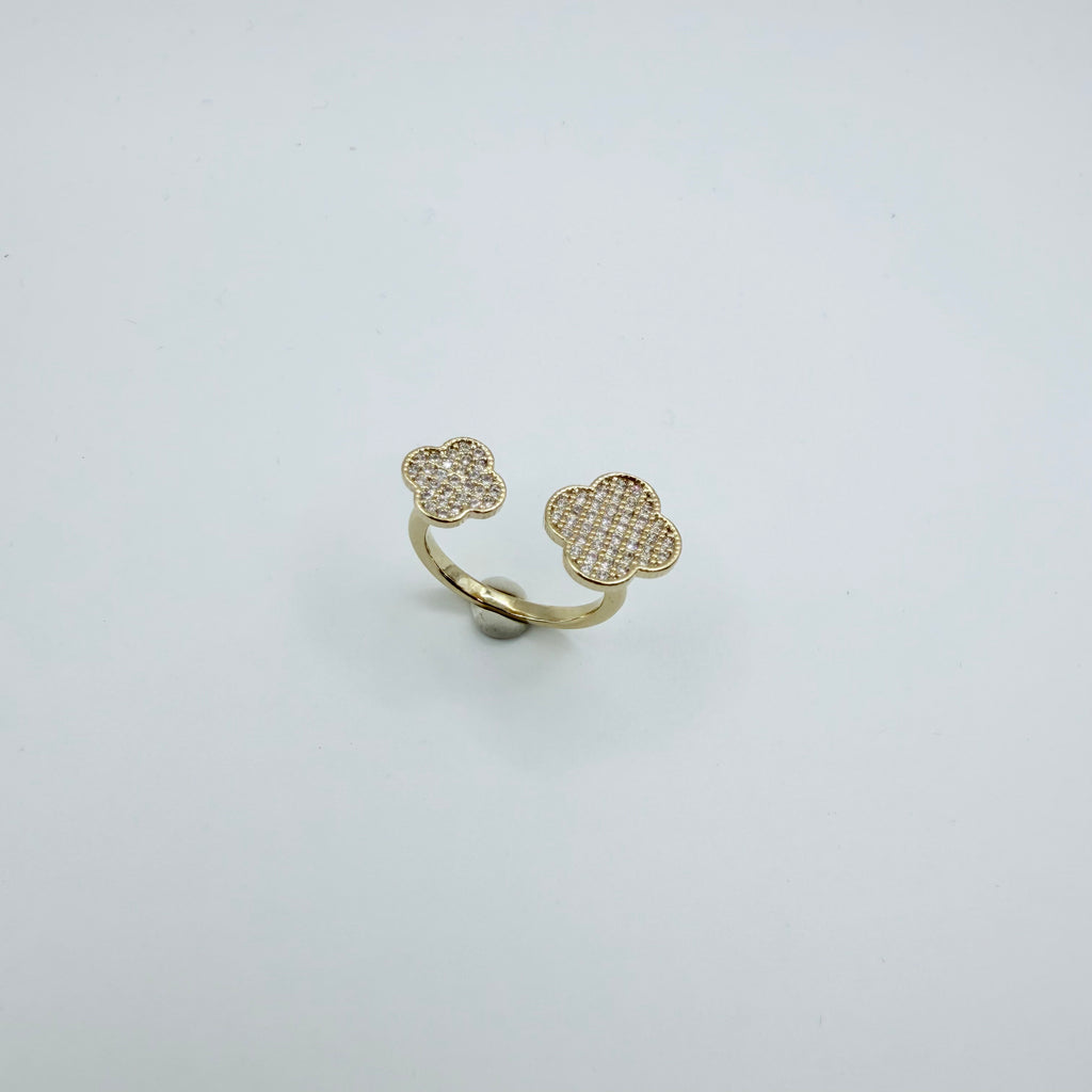 Open-ended Pavé Dual Clover Ring