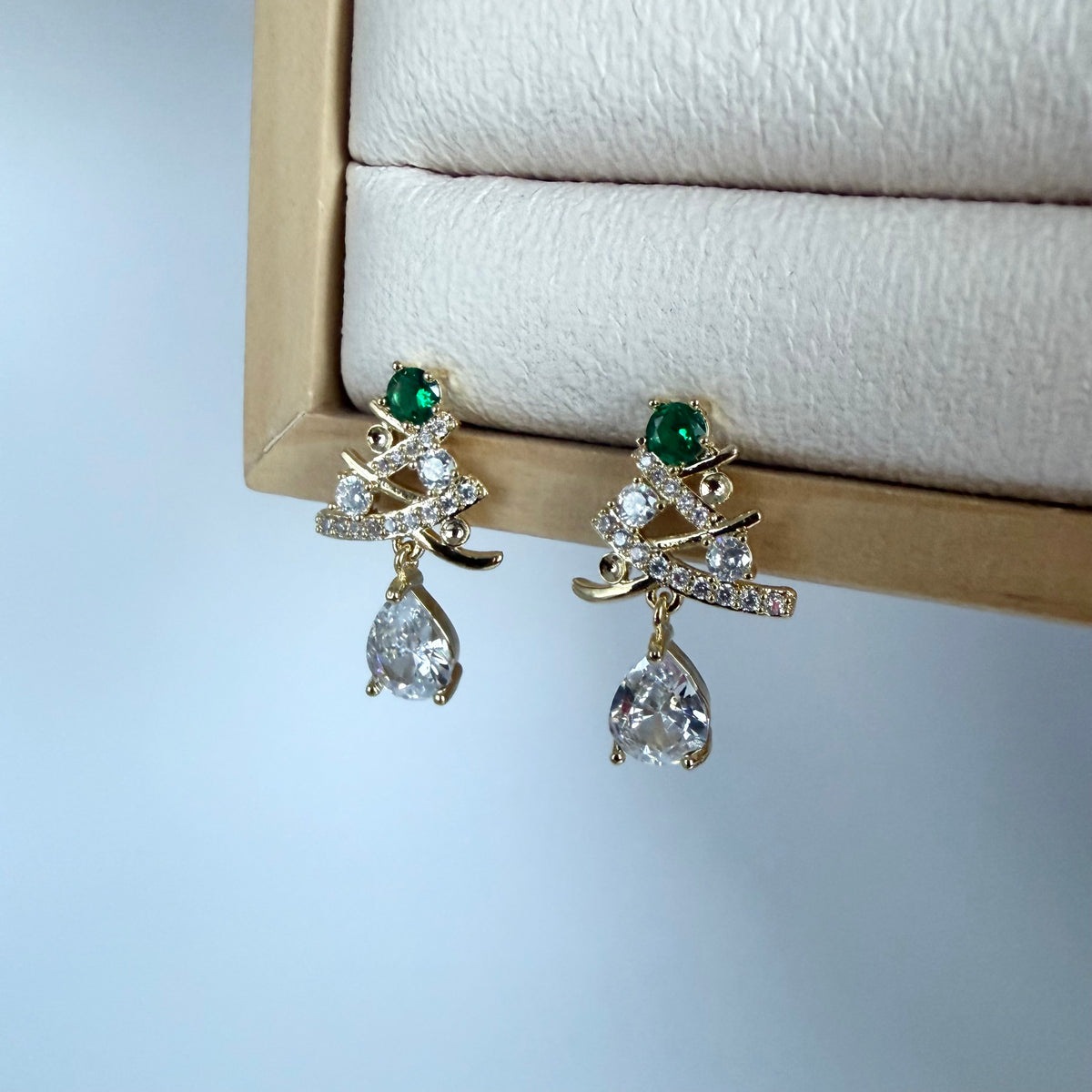 Christmas Tree Wonderland Earrings