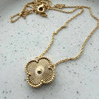 Fluted Clover Necklace