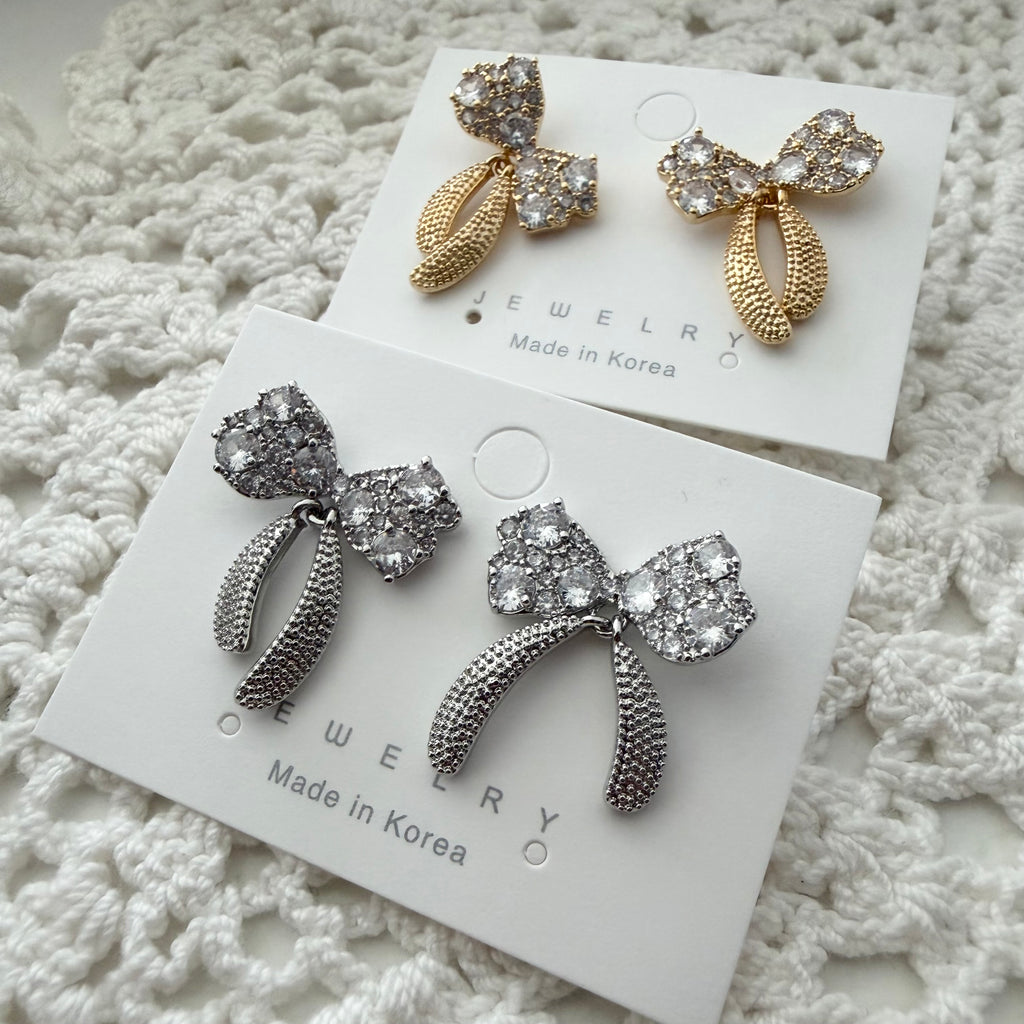 Enchanting Bow Earrings