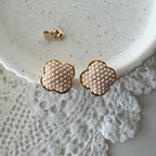 Clover Pearl Puff Earrings