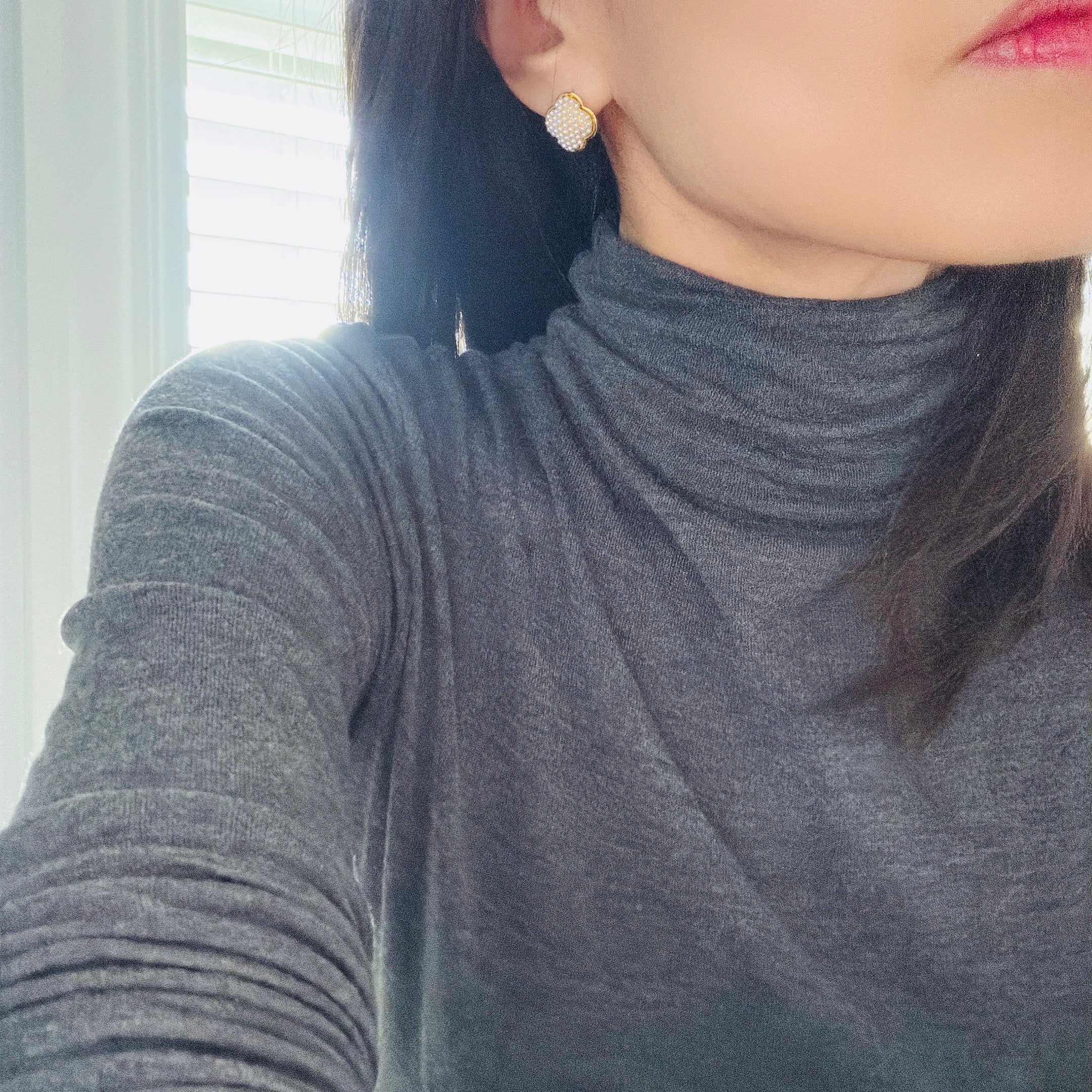 Clover Pearl Puff Earrings