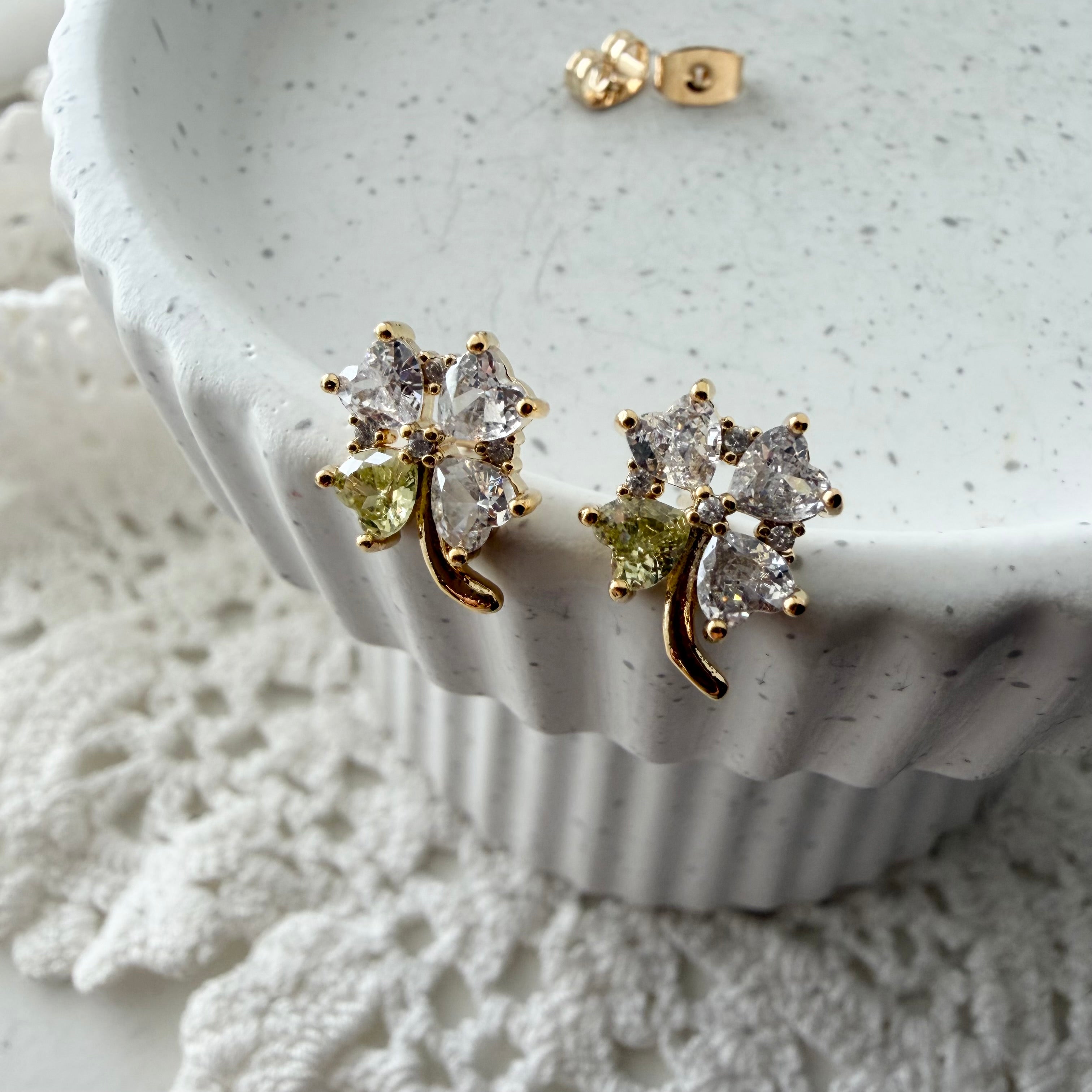 Clover / Shamrock Peridot Earrings