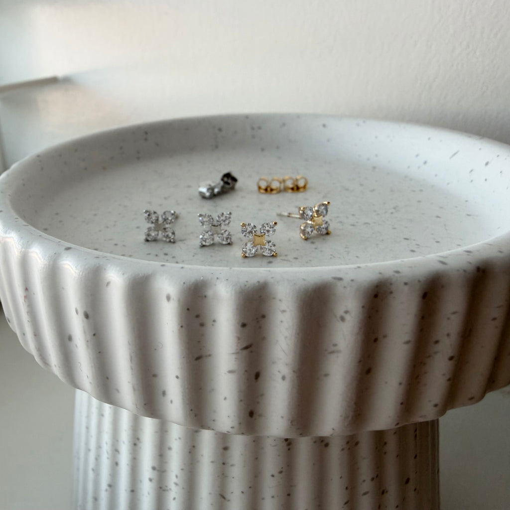 Floret Teeny Earrings