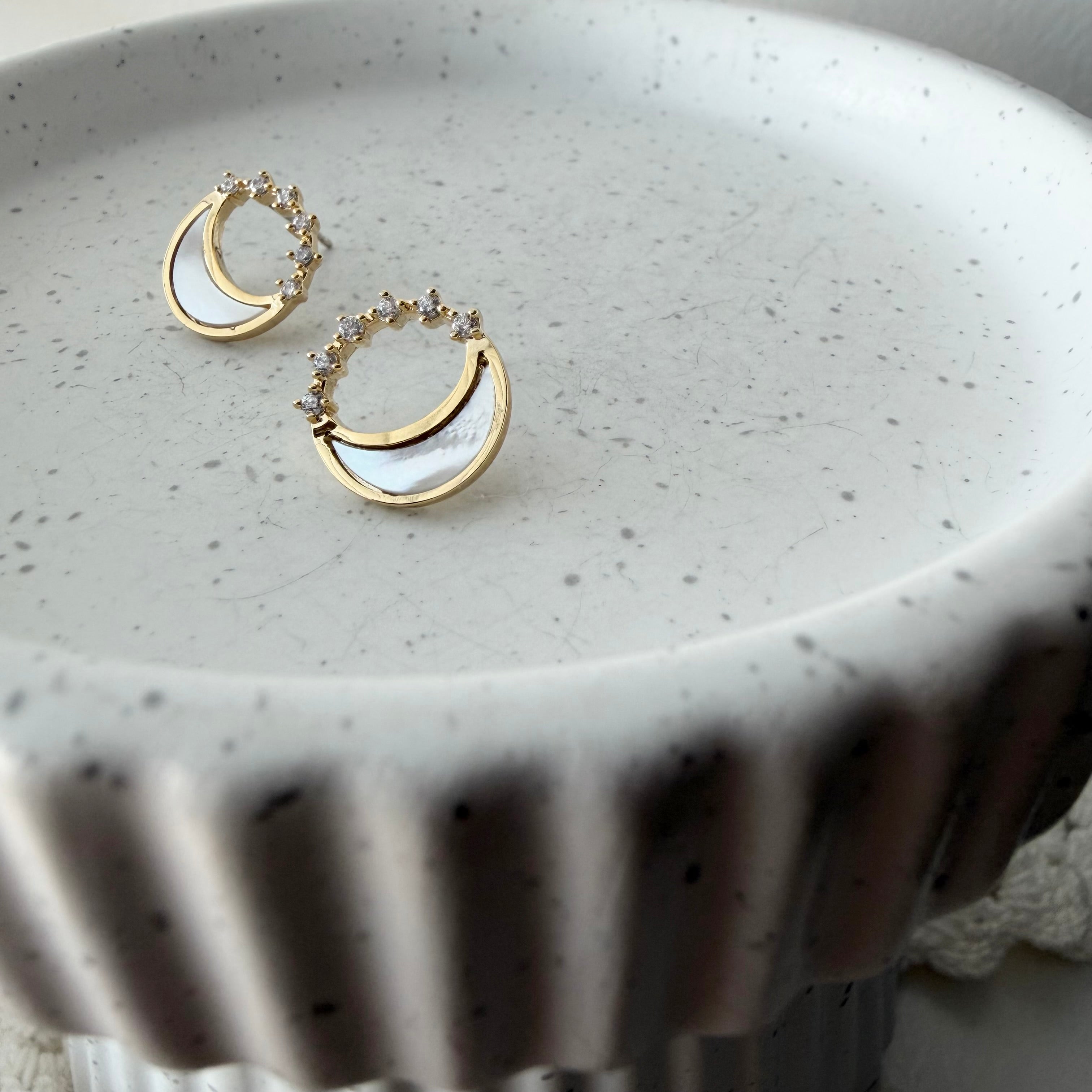 Moon MOP Earrings