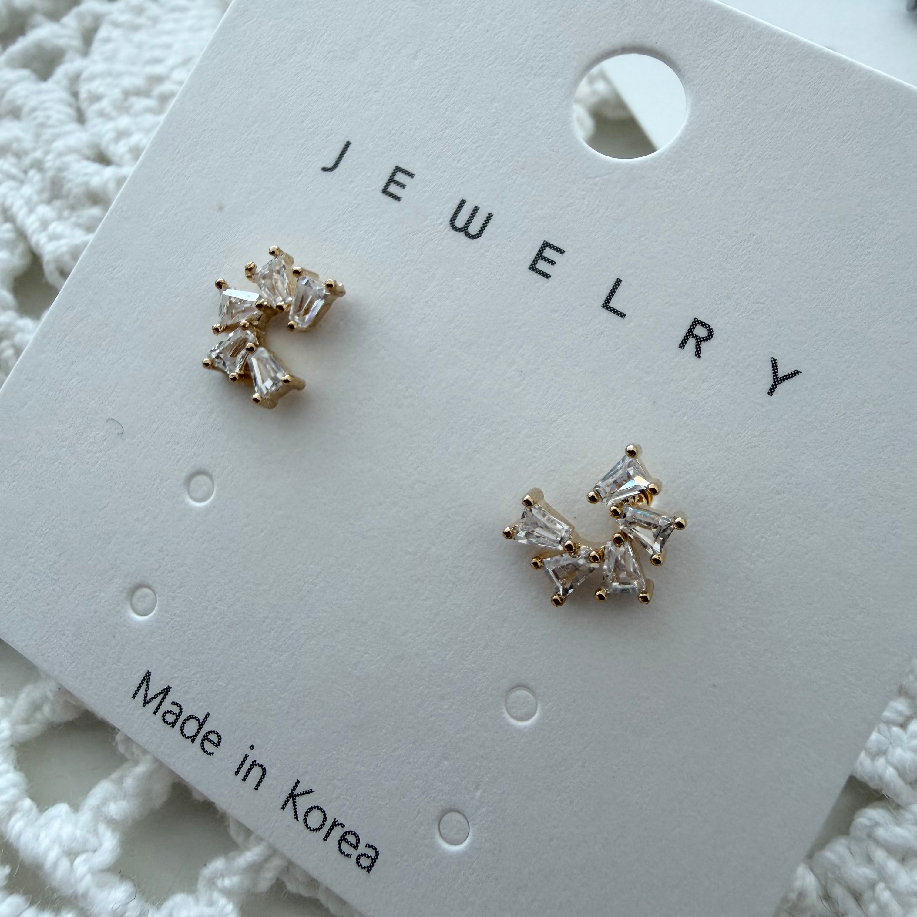 Arch Tapered Baguette Teeny Earrings