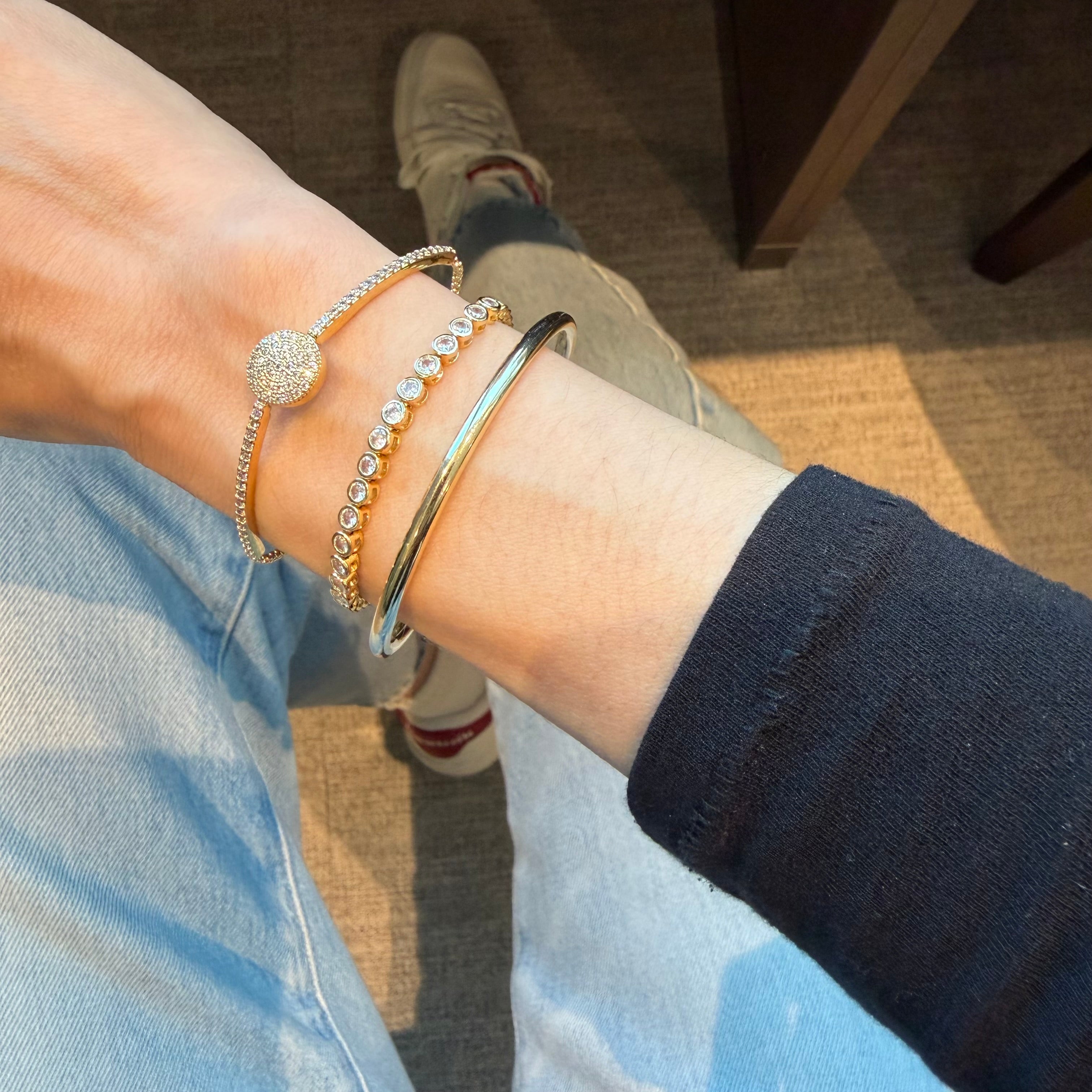 Big Disc Bangle Slider Bracelet