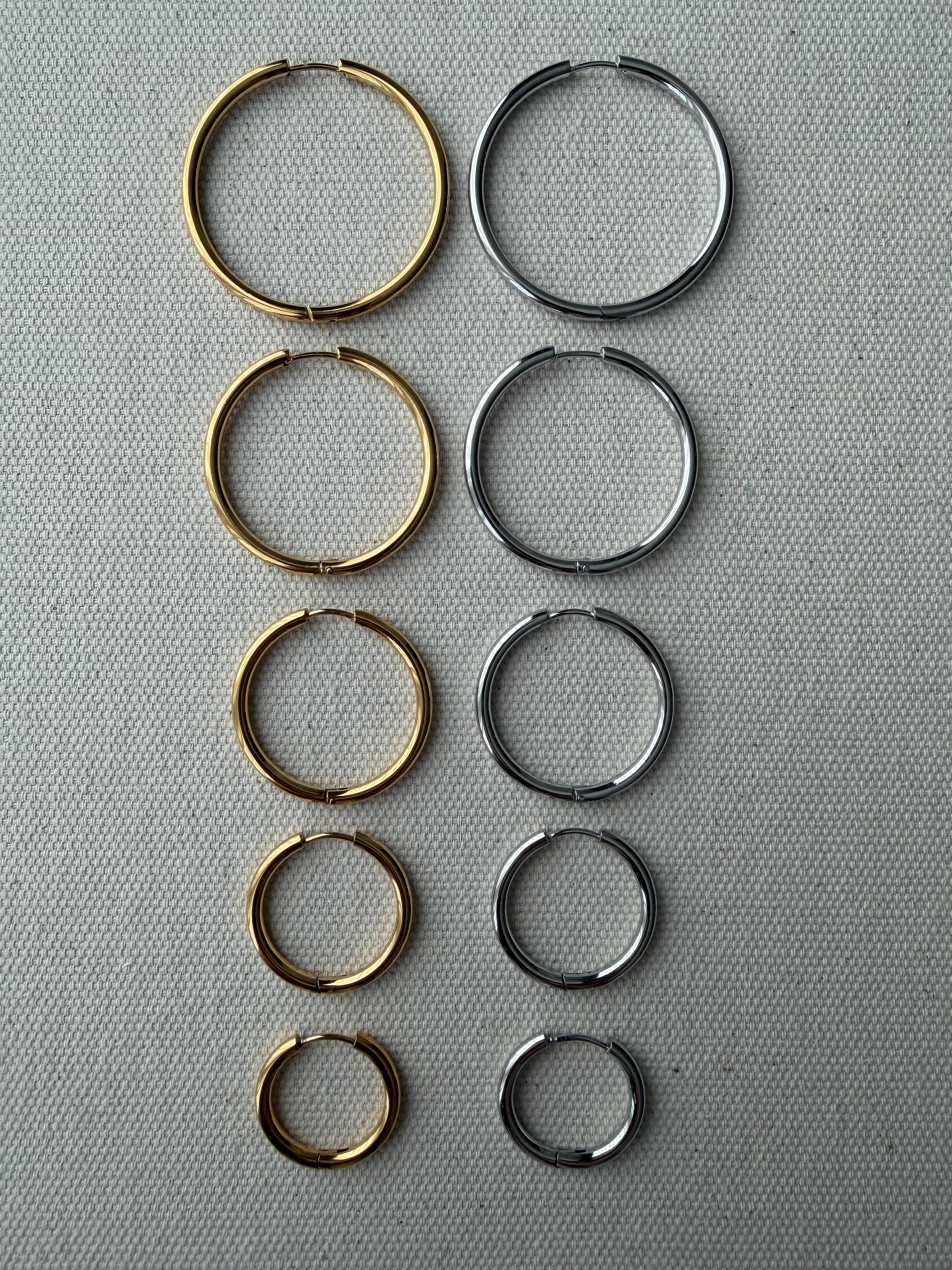 Everyday Hoop Earrings in Stainless Steel