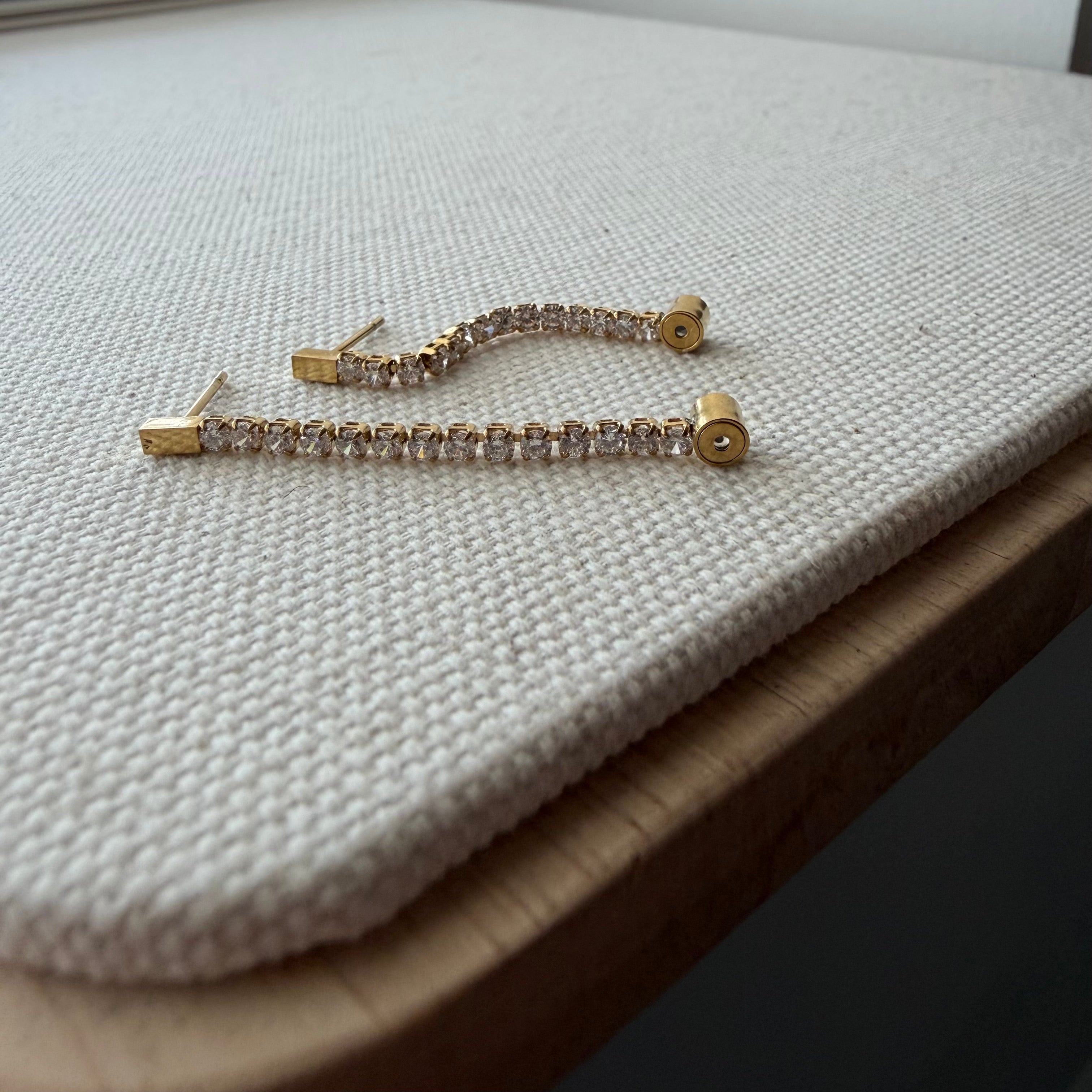 Tennis Chain Connection Earrings