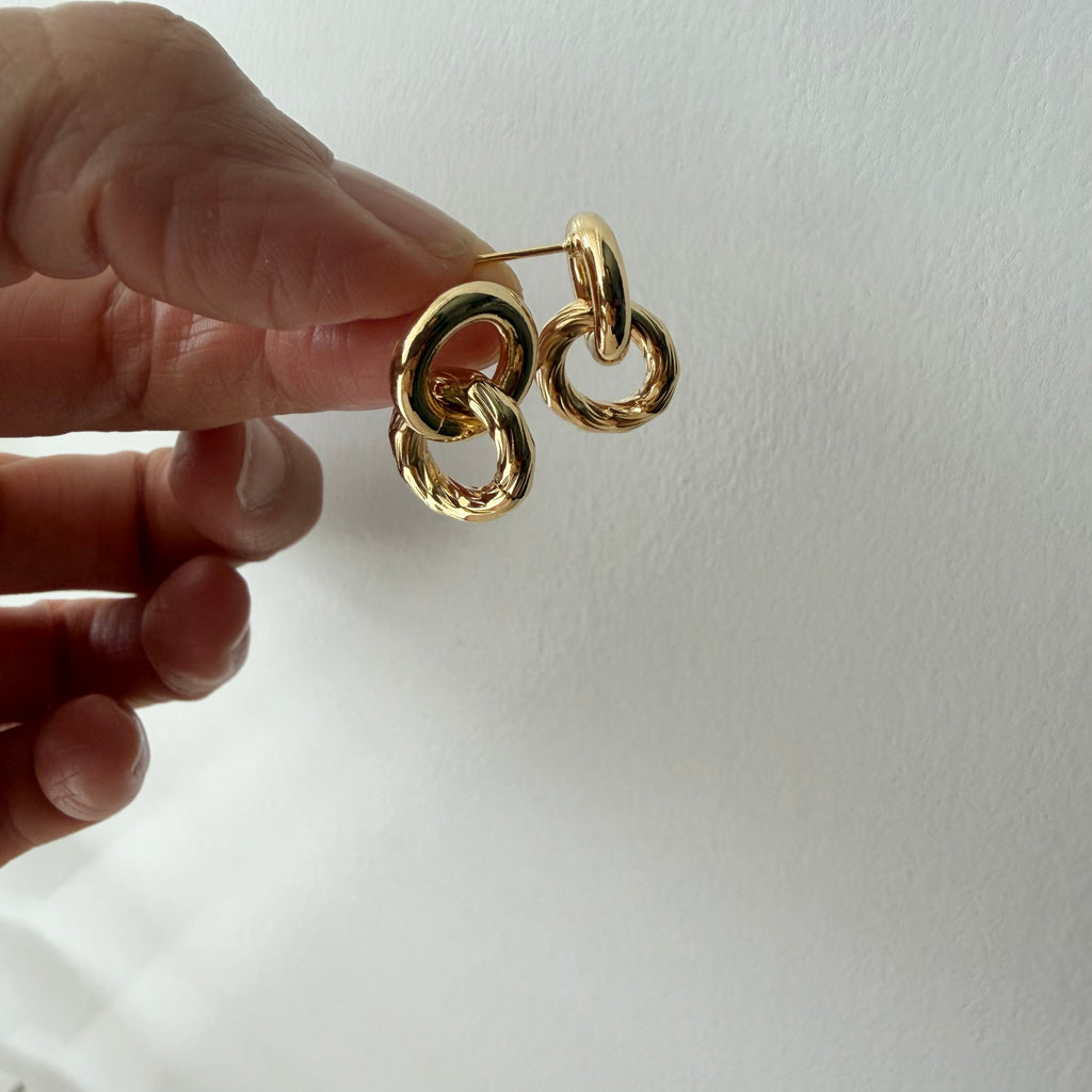 Donut Links Earrings