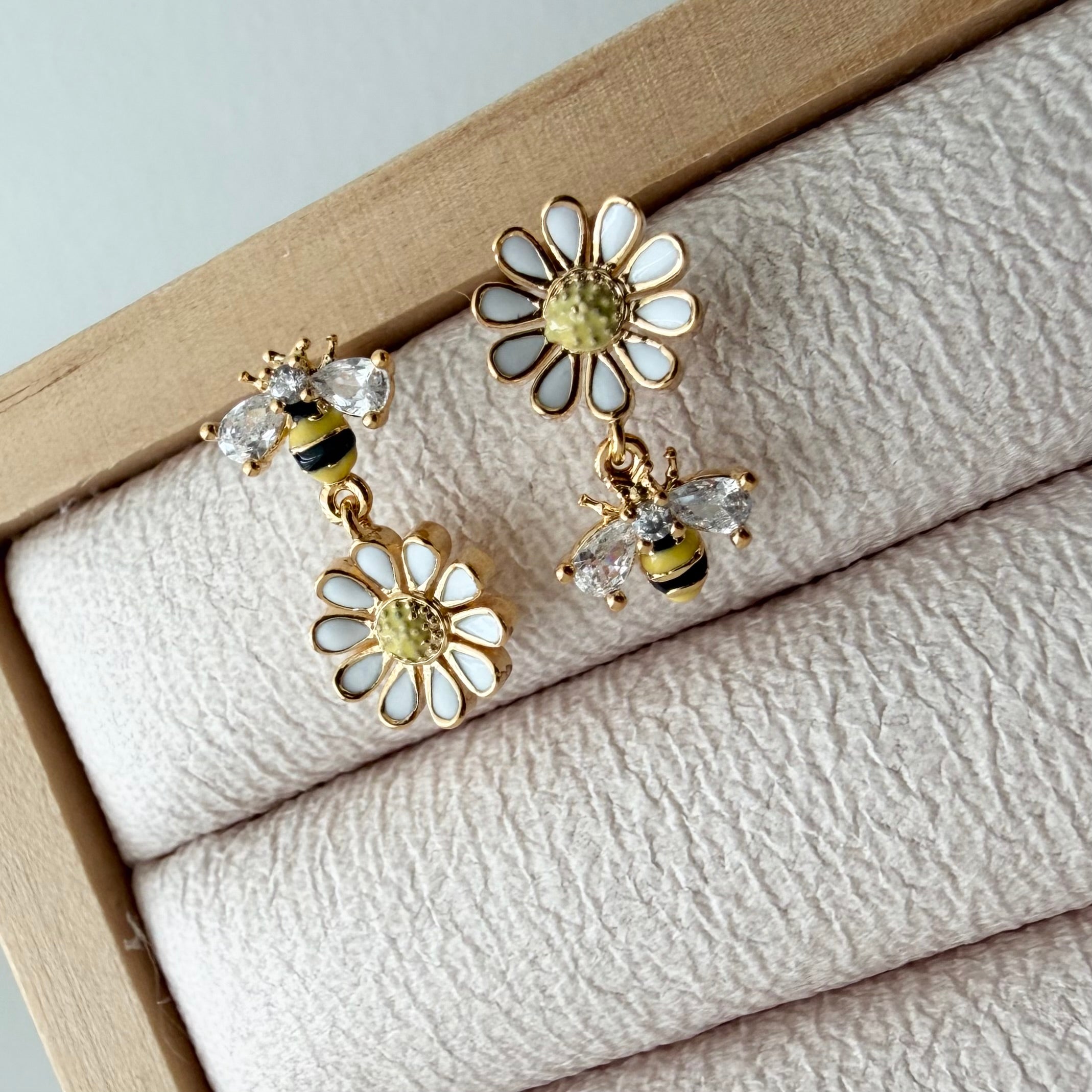 Bumblebee and Daisy Dangle Earrings