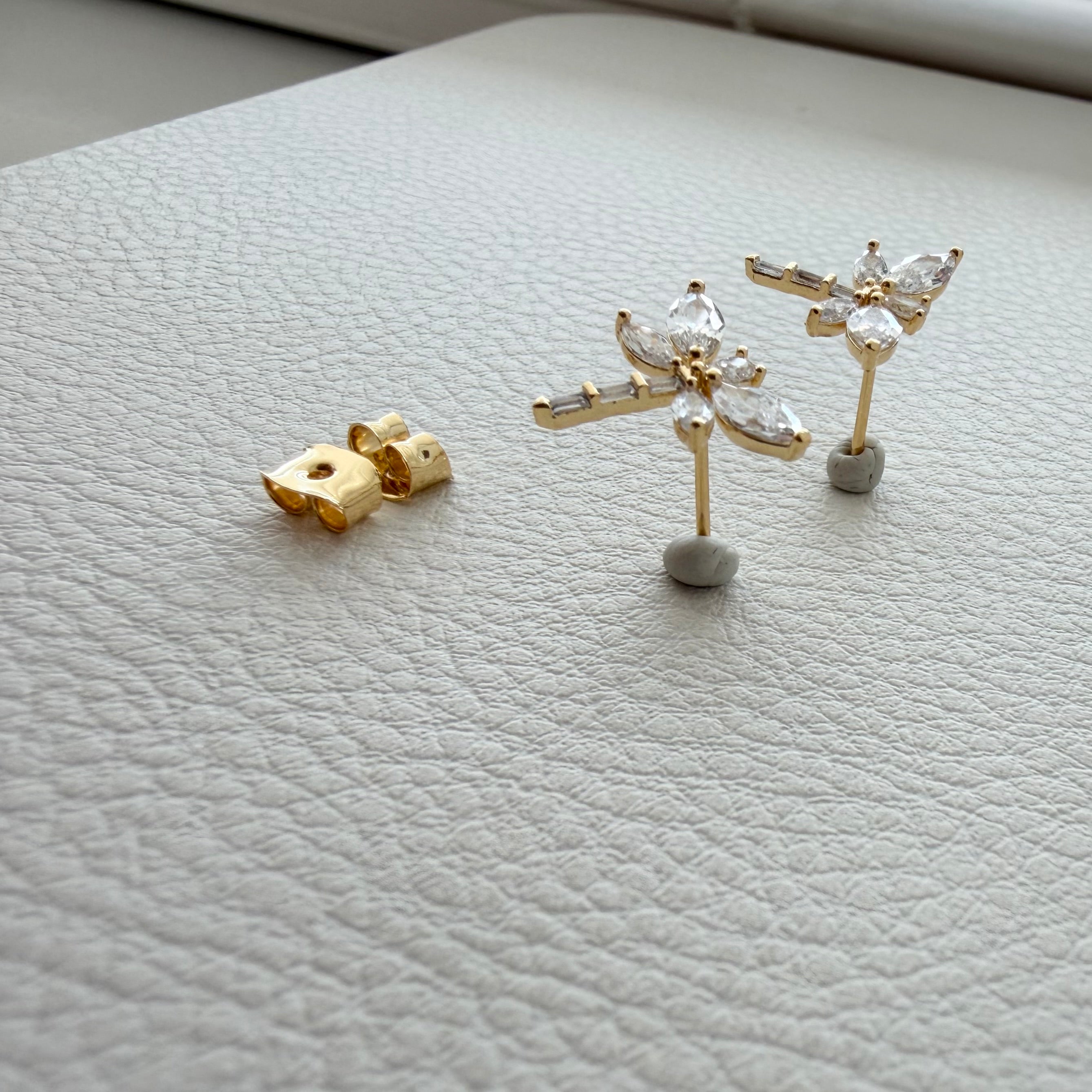 Dragonfly Glide Earrings