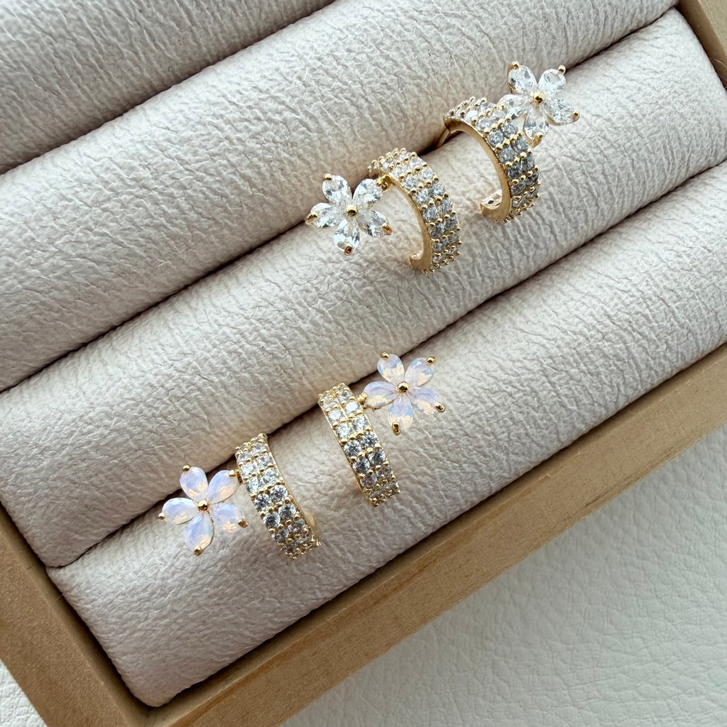 Sitting Flower Earrings