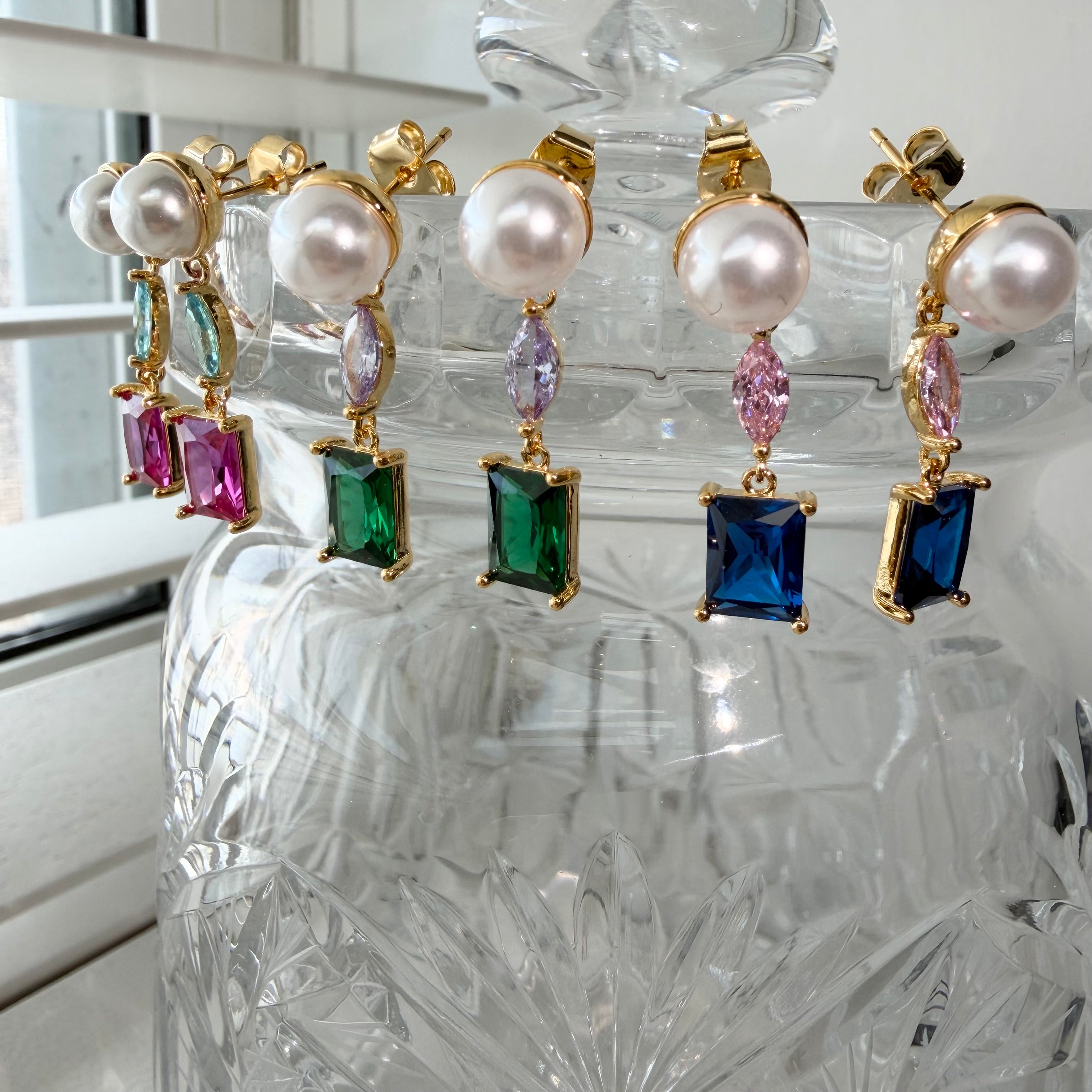Royalness Dangle Earrings