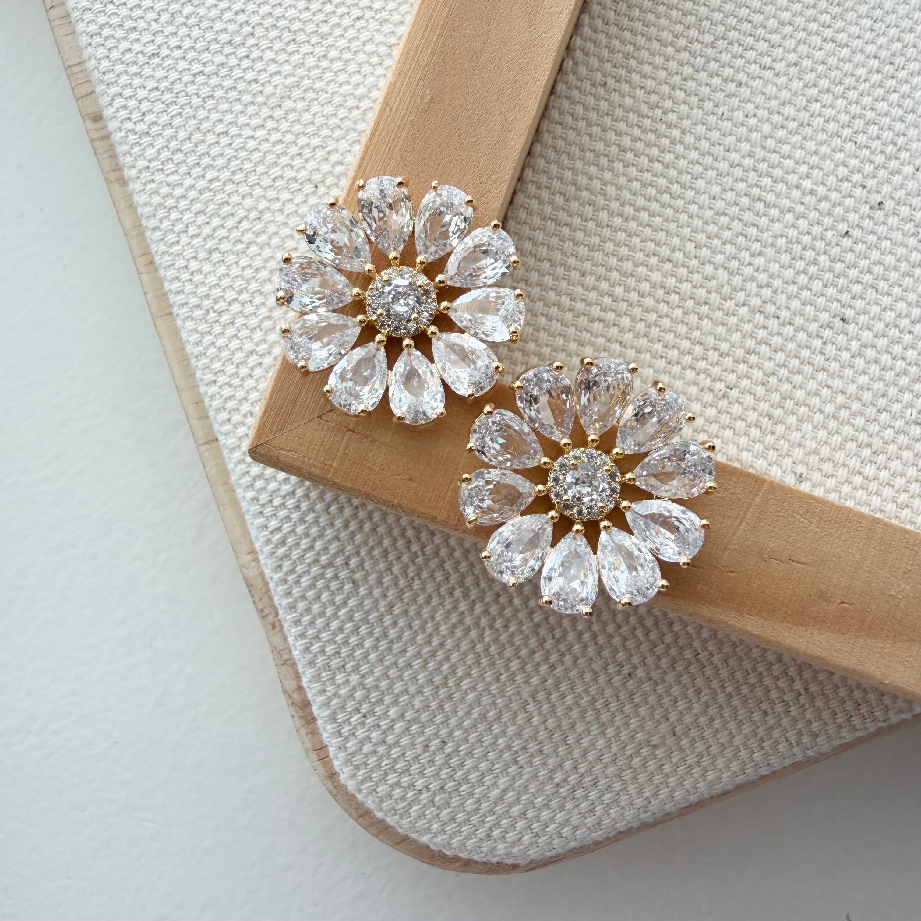 Soft Bloom Flower Earrings