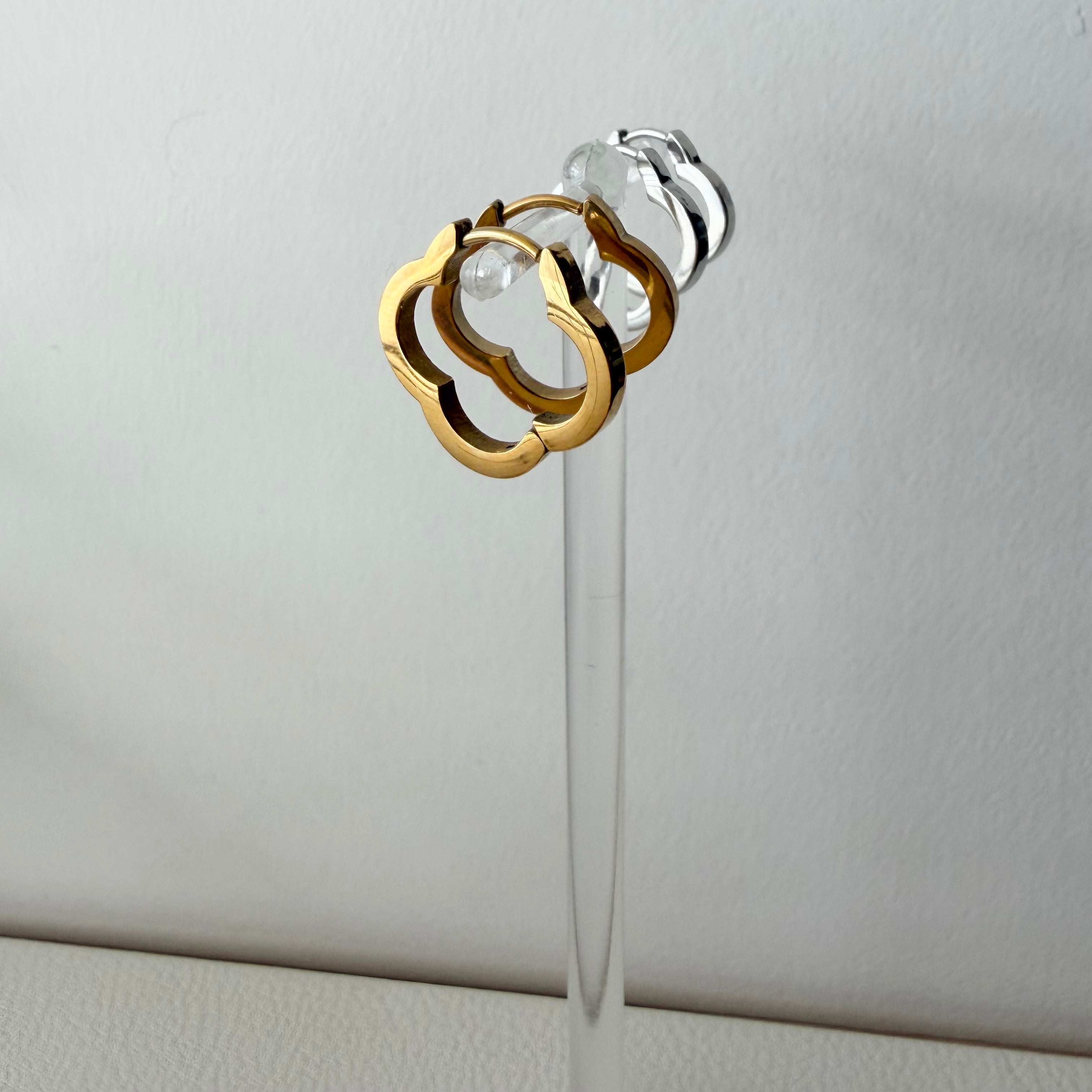 Clover Quatrefoil Hoop Earrings in Stainless Steel