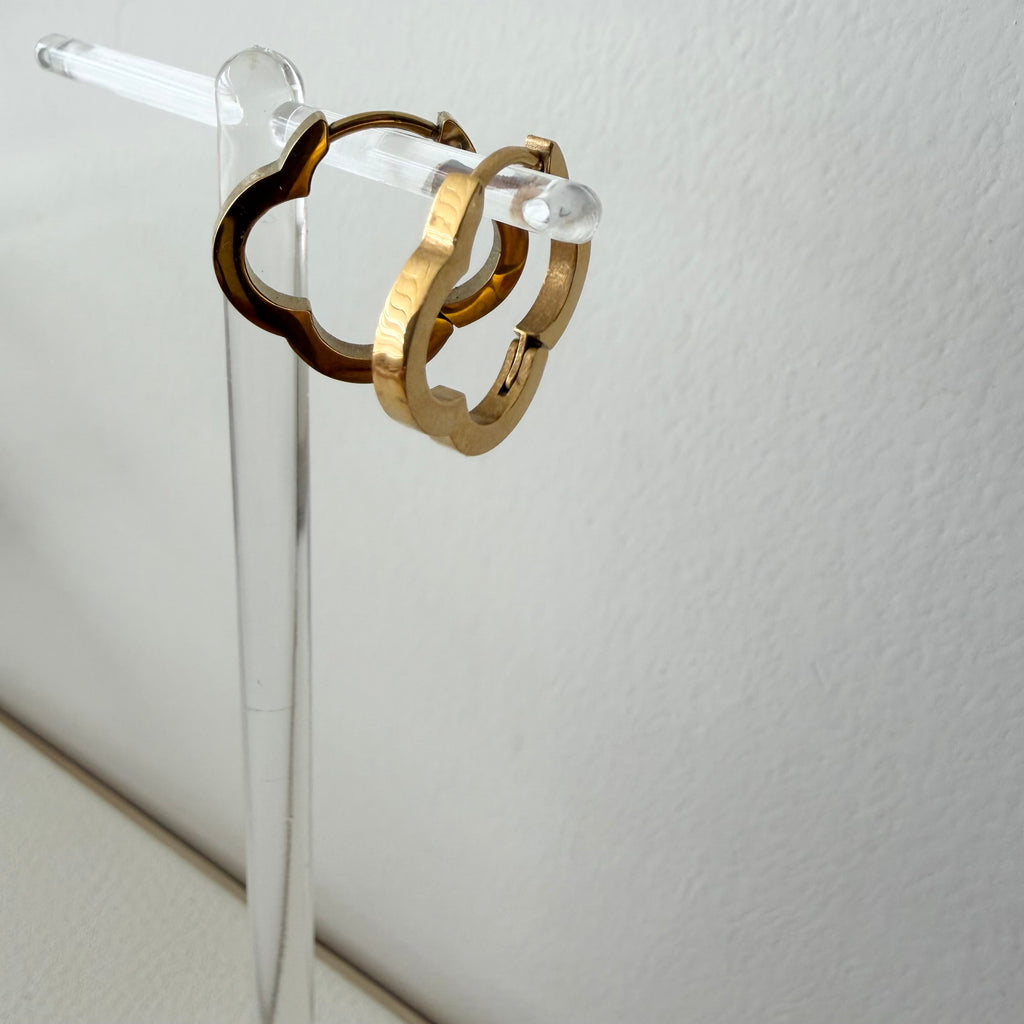 Clover Quatrefoil Hoop Earrings in Stainless Steel