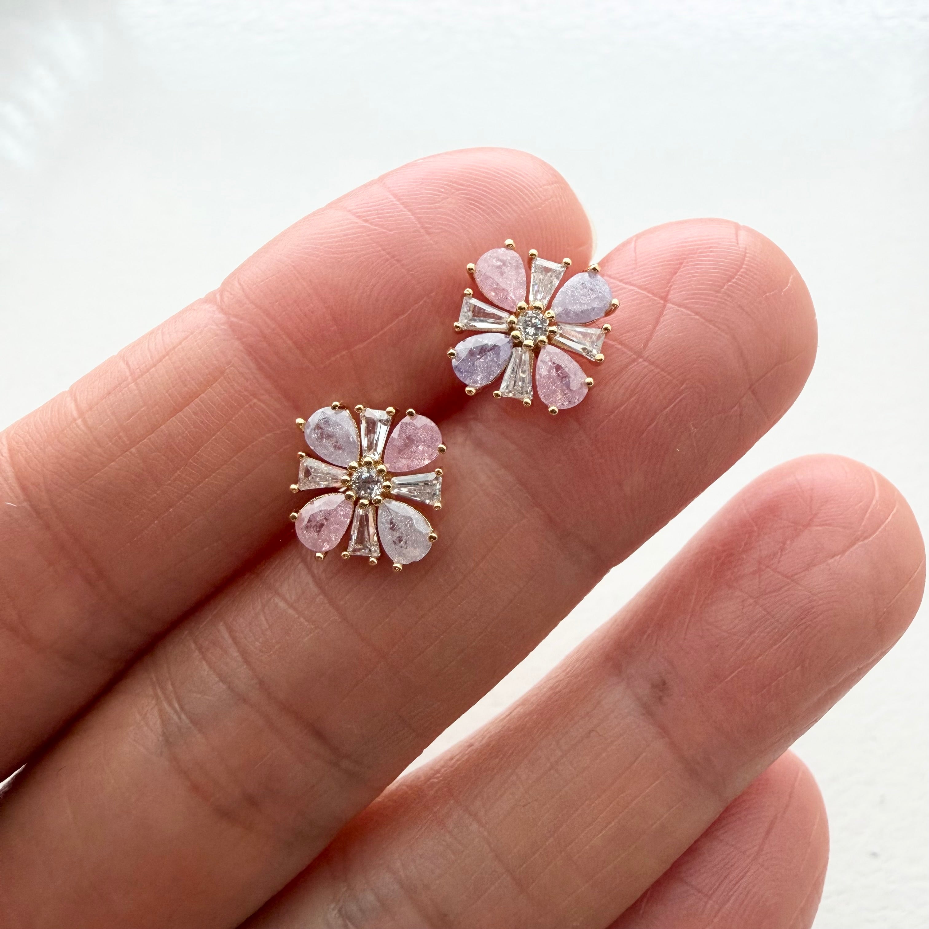 Emblem Burst Earrings