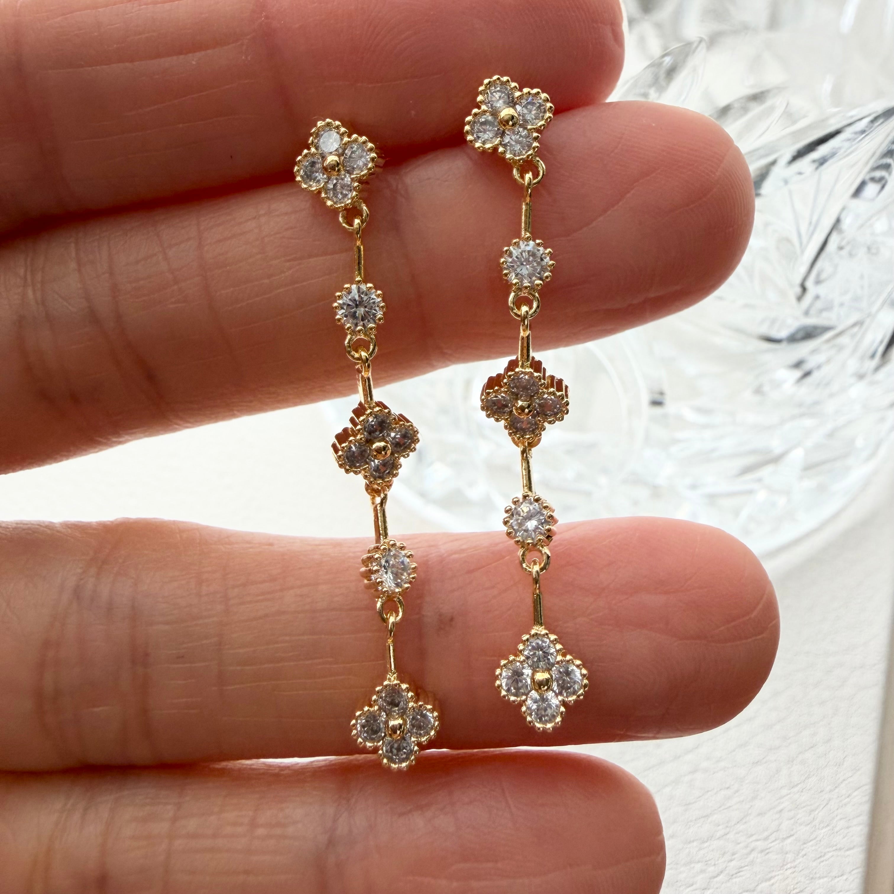 Clover Quatrefoil Linear Earrings