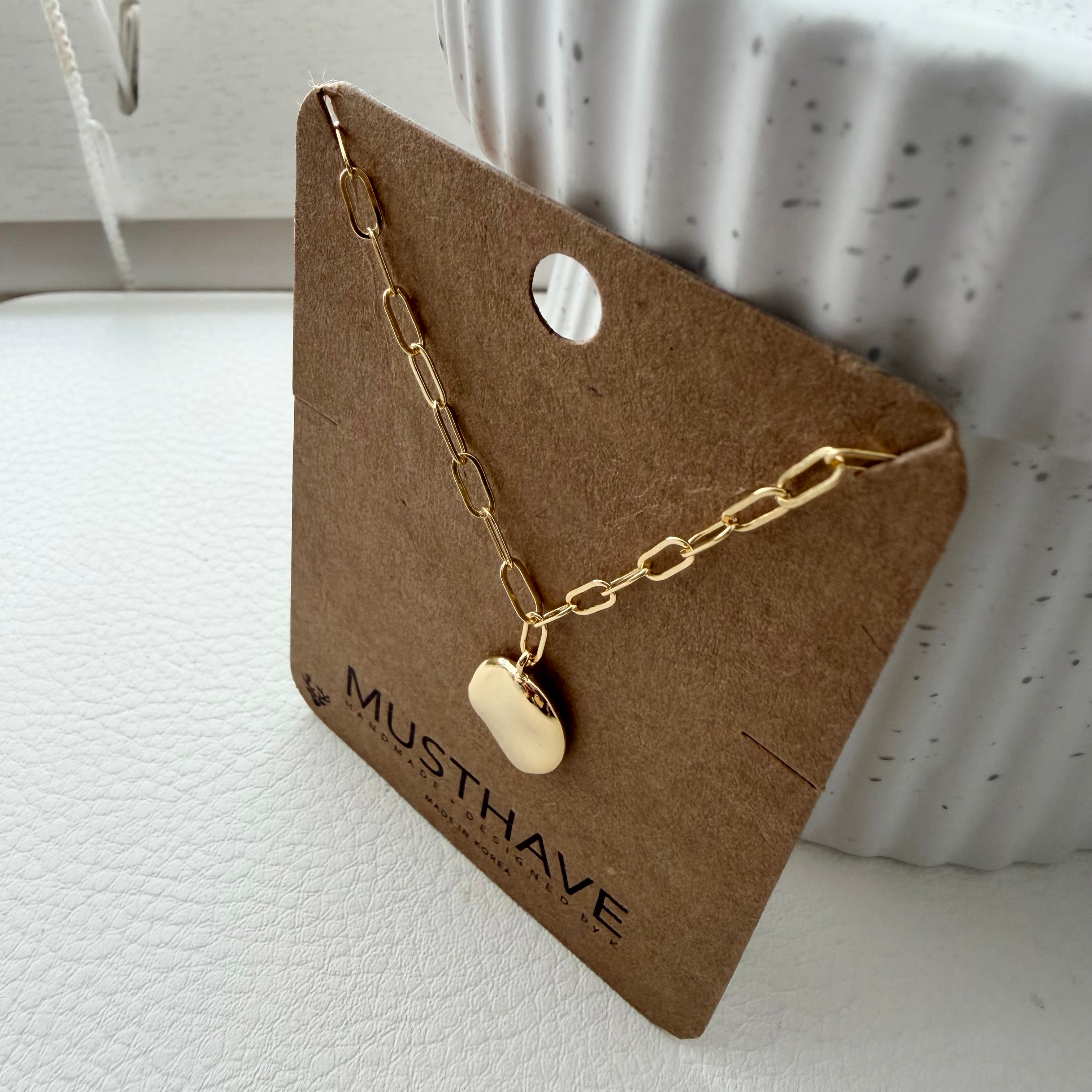 Medallion Paperclip Necklace