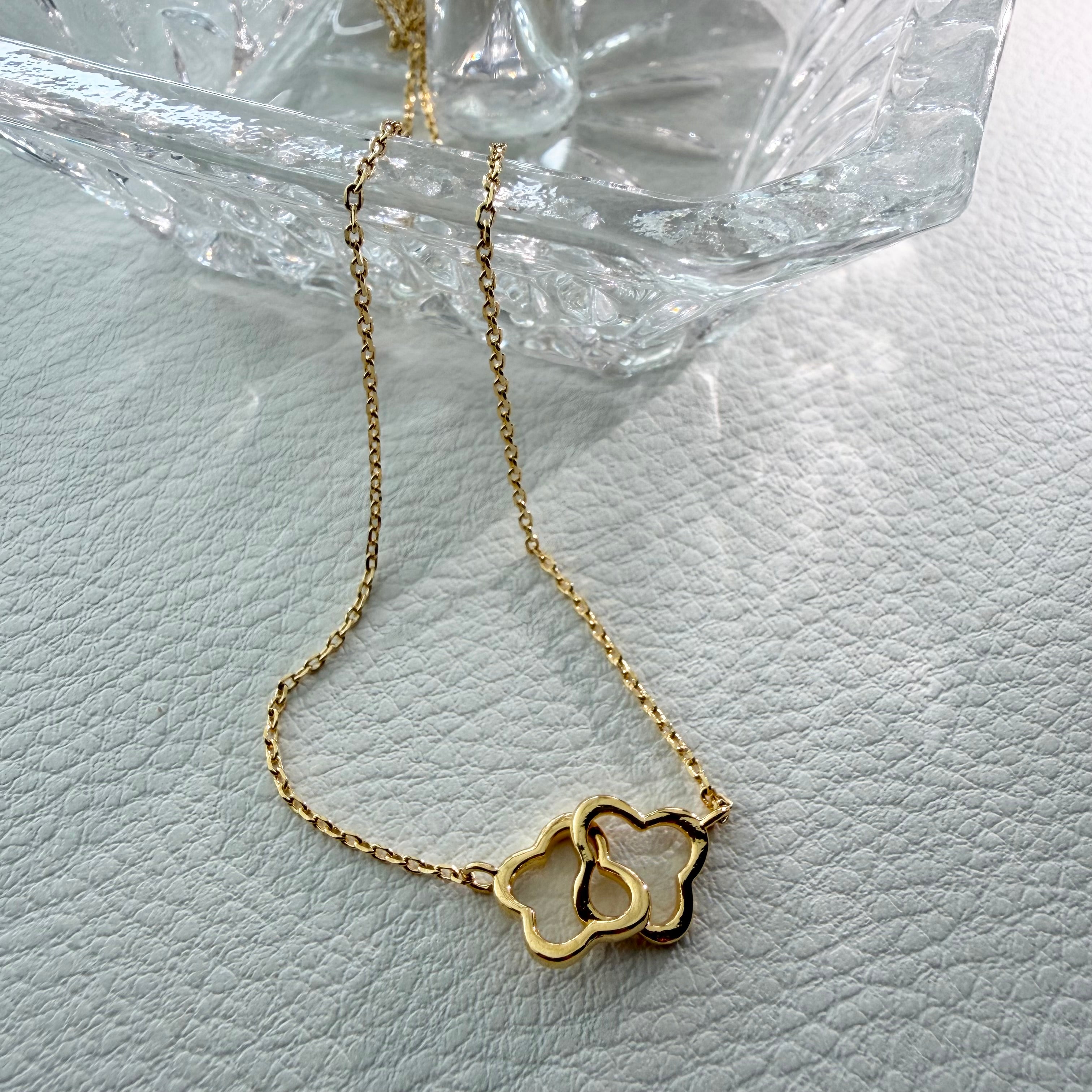Interlocking Quatrefoil Clover Necklace