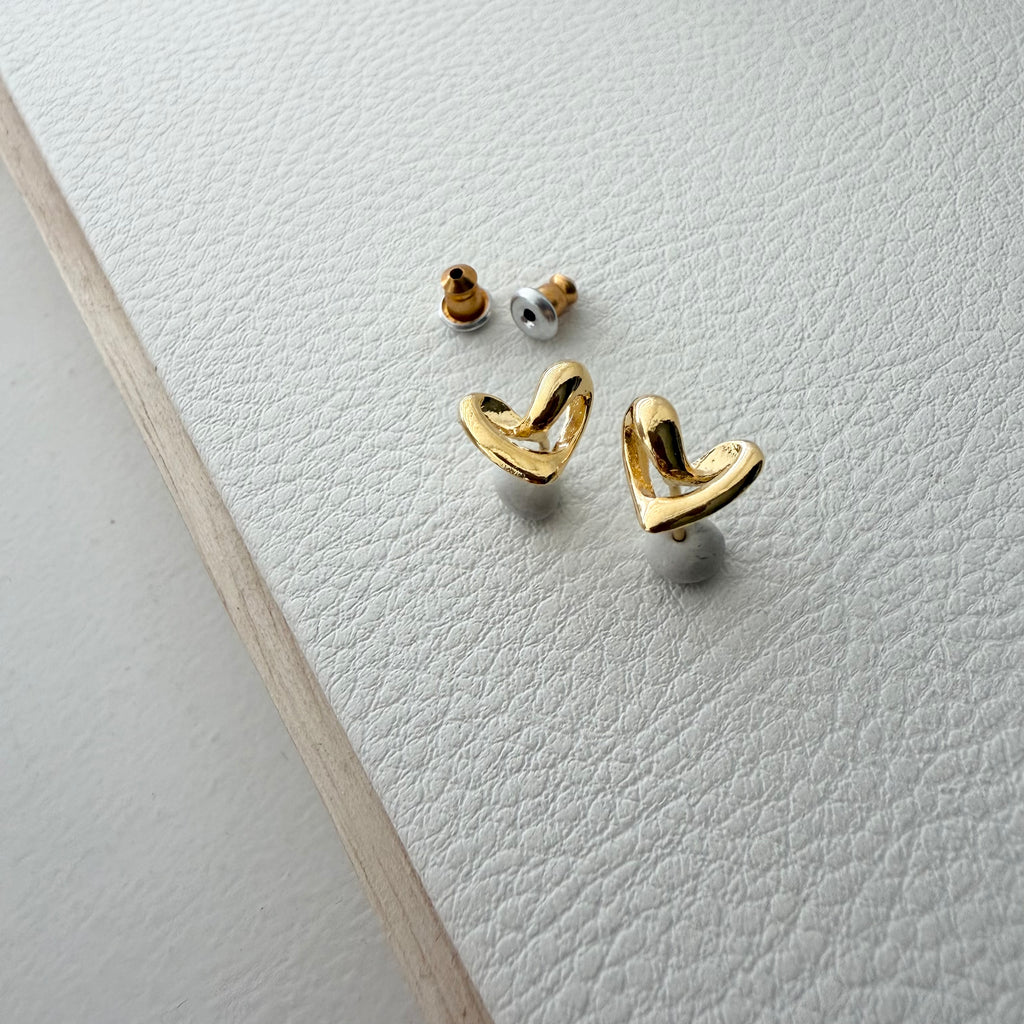 Wavy Heart Earrings