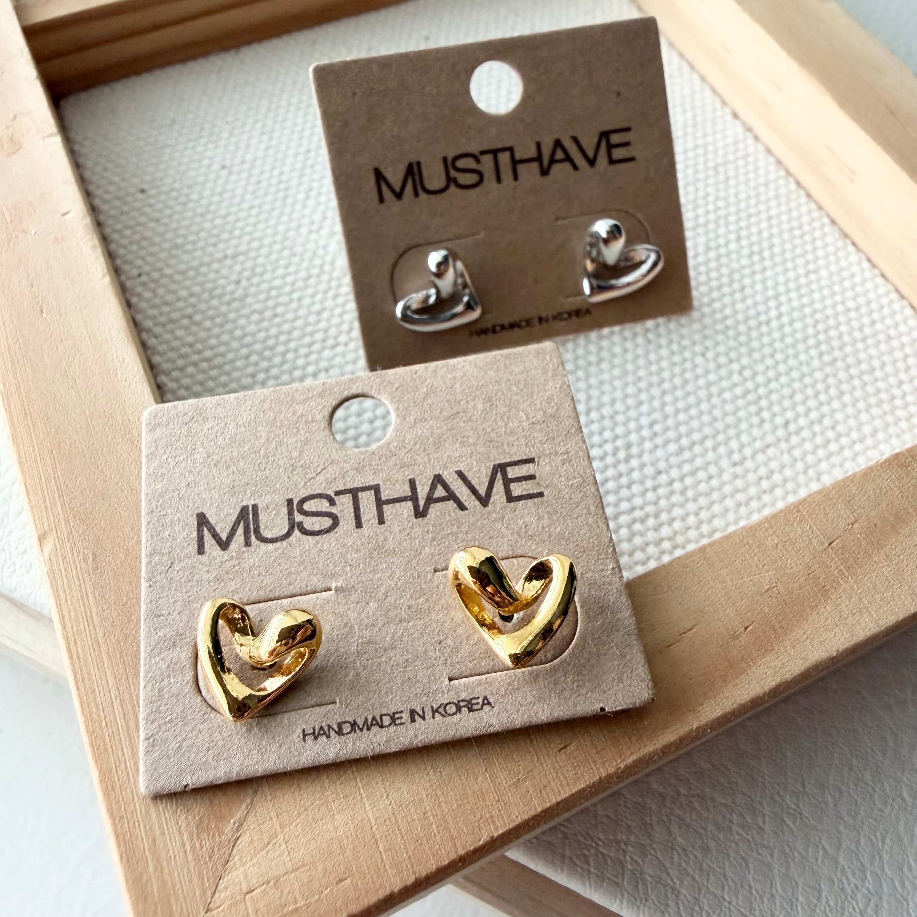 Wavy Heart Earrings