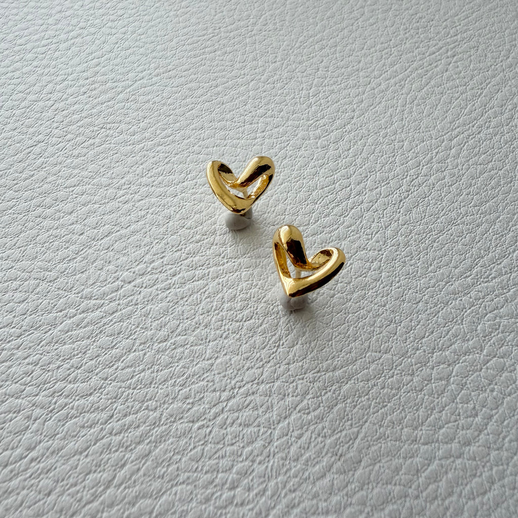 Wavy Heart Earrings