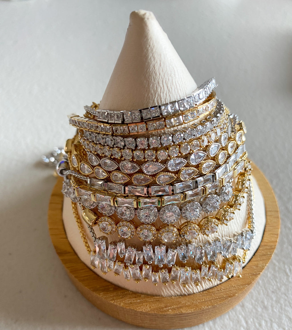 Cubic Solo Tennis Bracelet