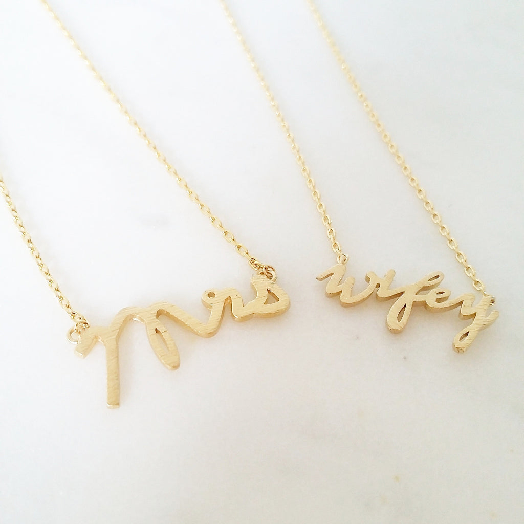 Mrs Necklace