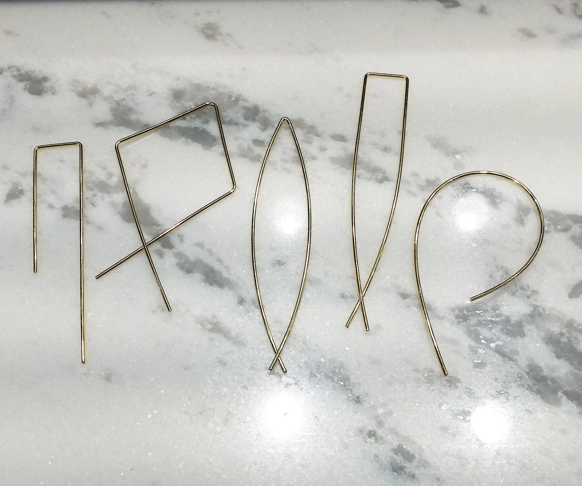 Wire Threaders: Rounded Fish Hoop