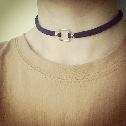 Choker: Open Square
