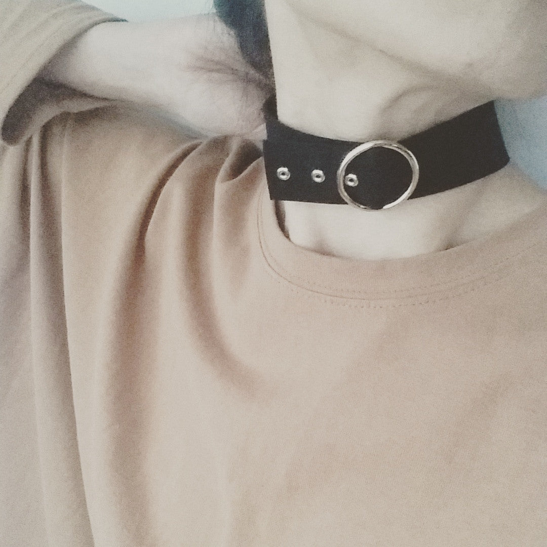 Choker: Circle Buckle (Large)