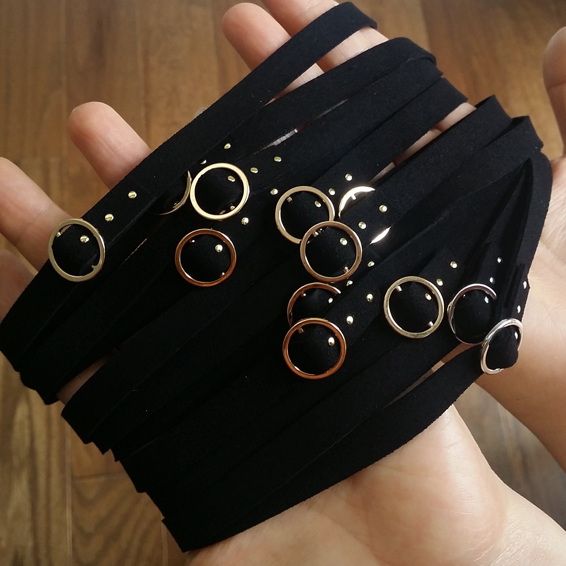 Choker: Circle Buckle