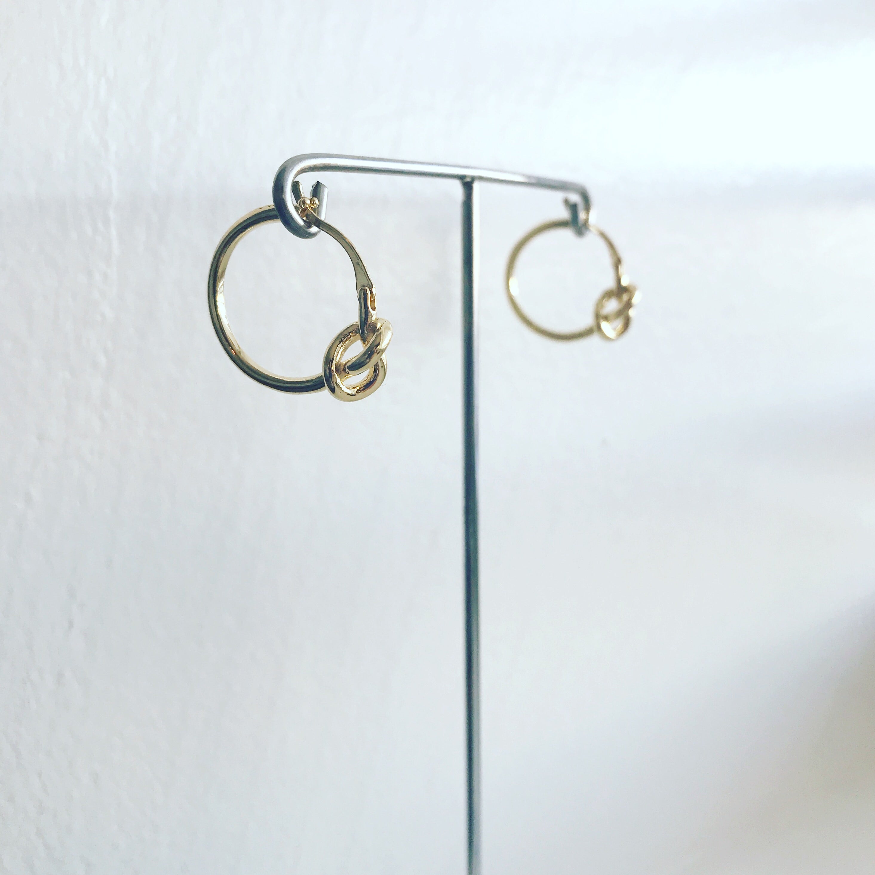 Hoop Earrings: Knot