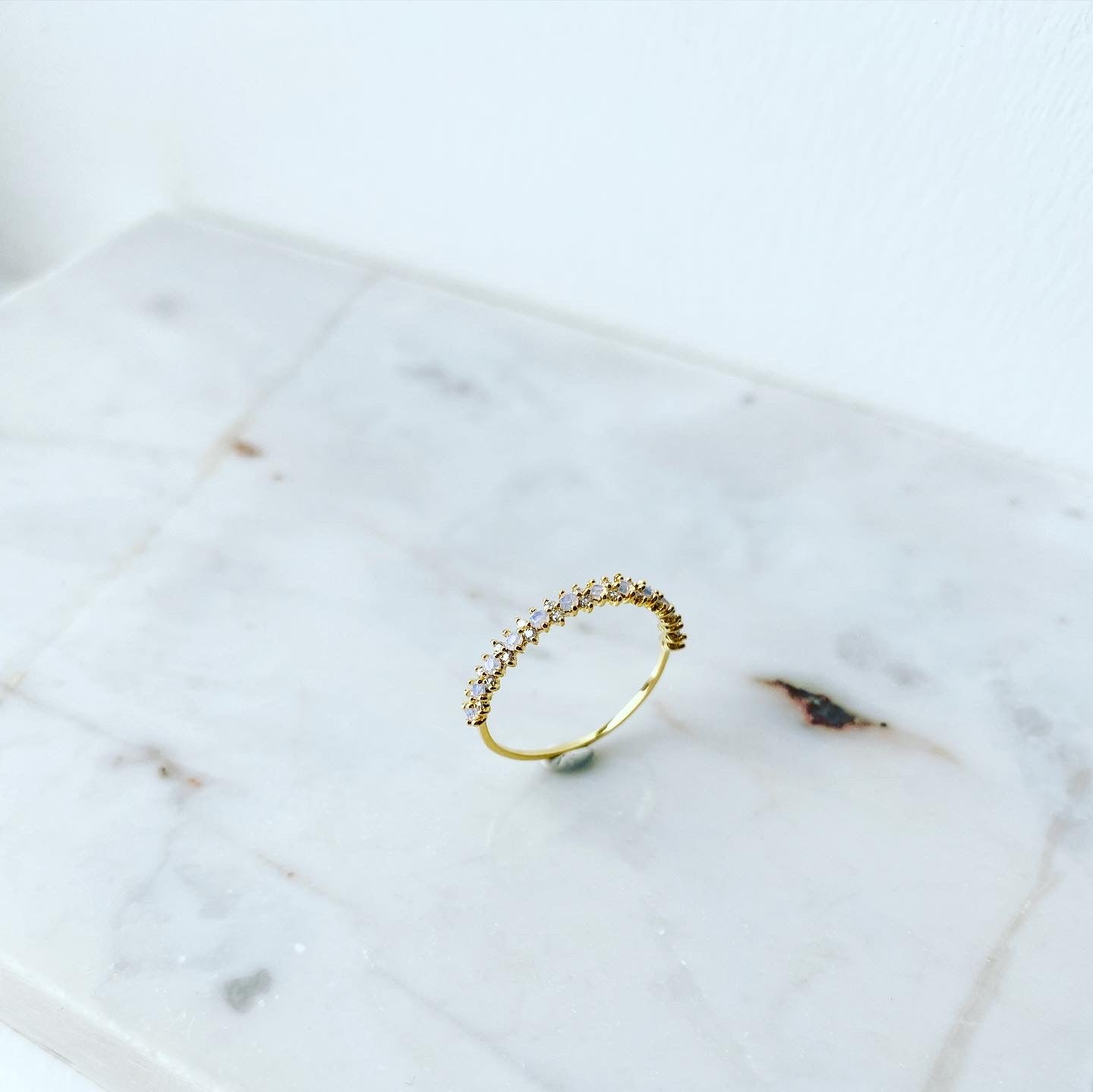 Round Royal Ring