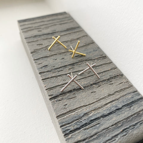 Criss Cross Bar Earrings