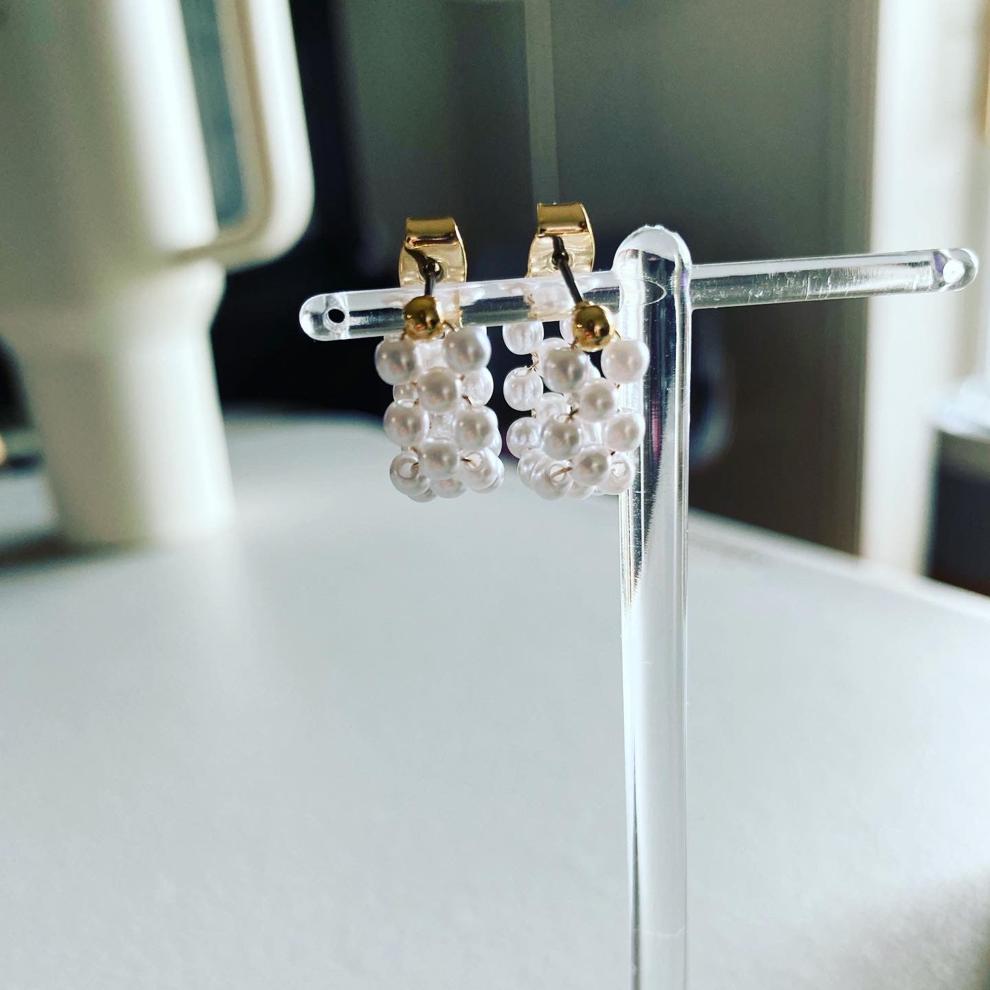 Pearl Flexible Connection Earrings