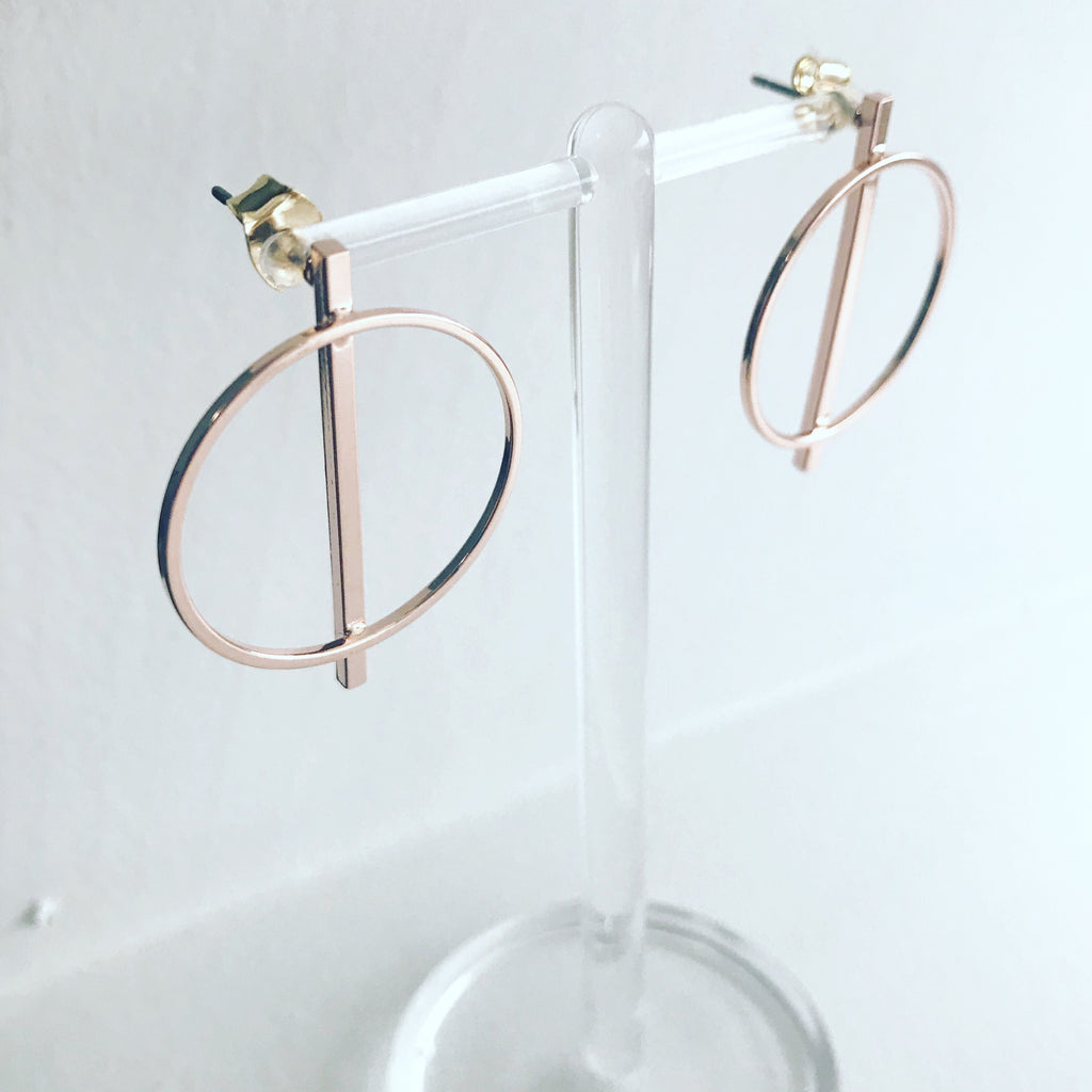 Middle Bar Earrings