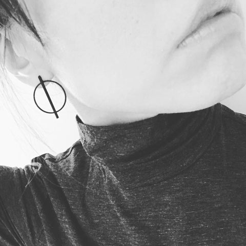 Middle Bar Earrings