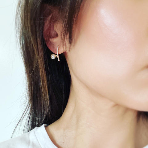 Pearl Note Earrings