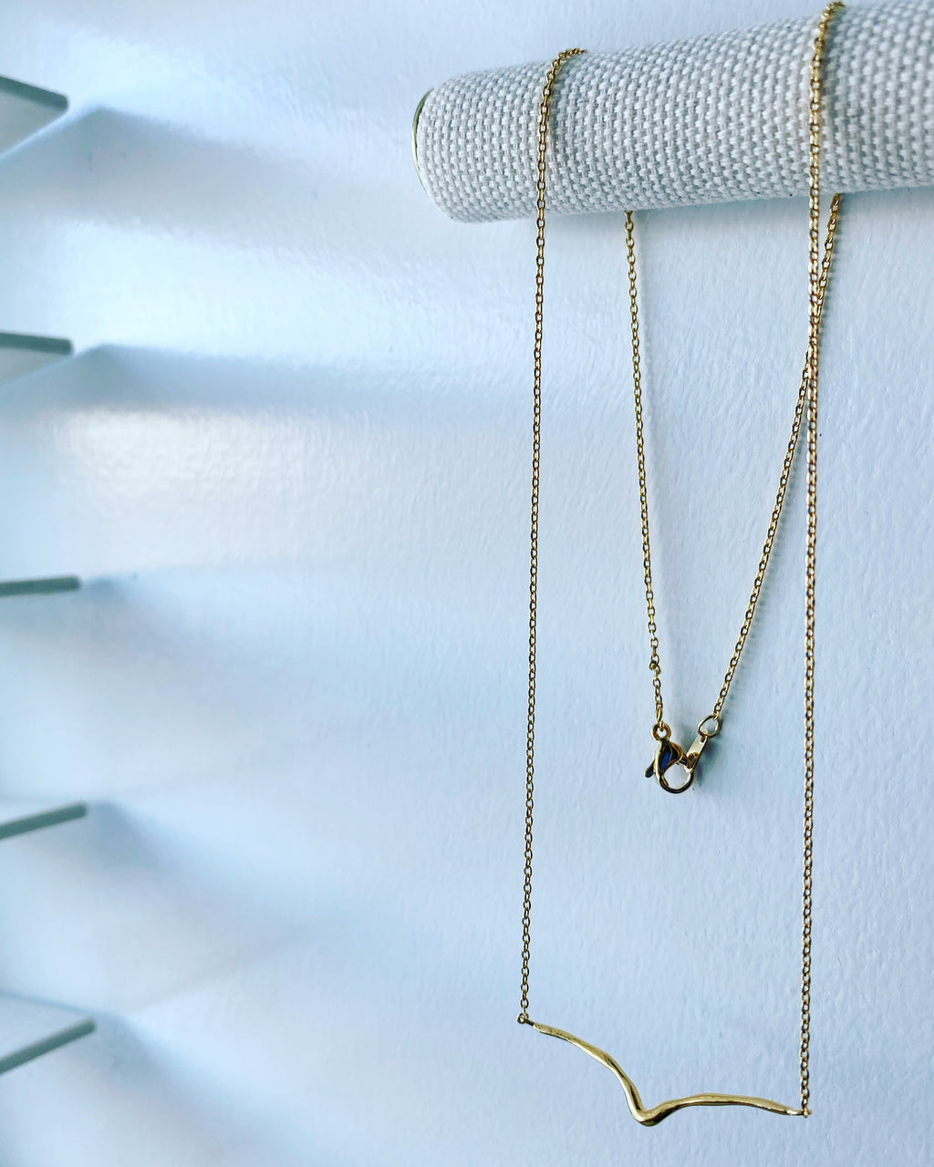Bar Dip Necklace