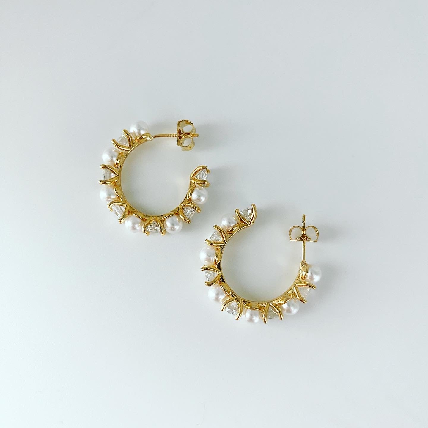 Pearl Cubic Alternating Hoop Earrings