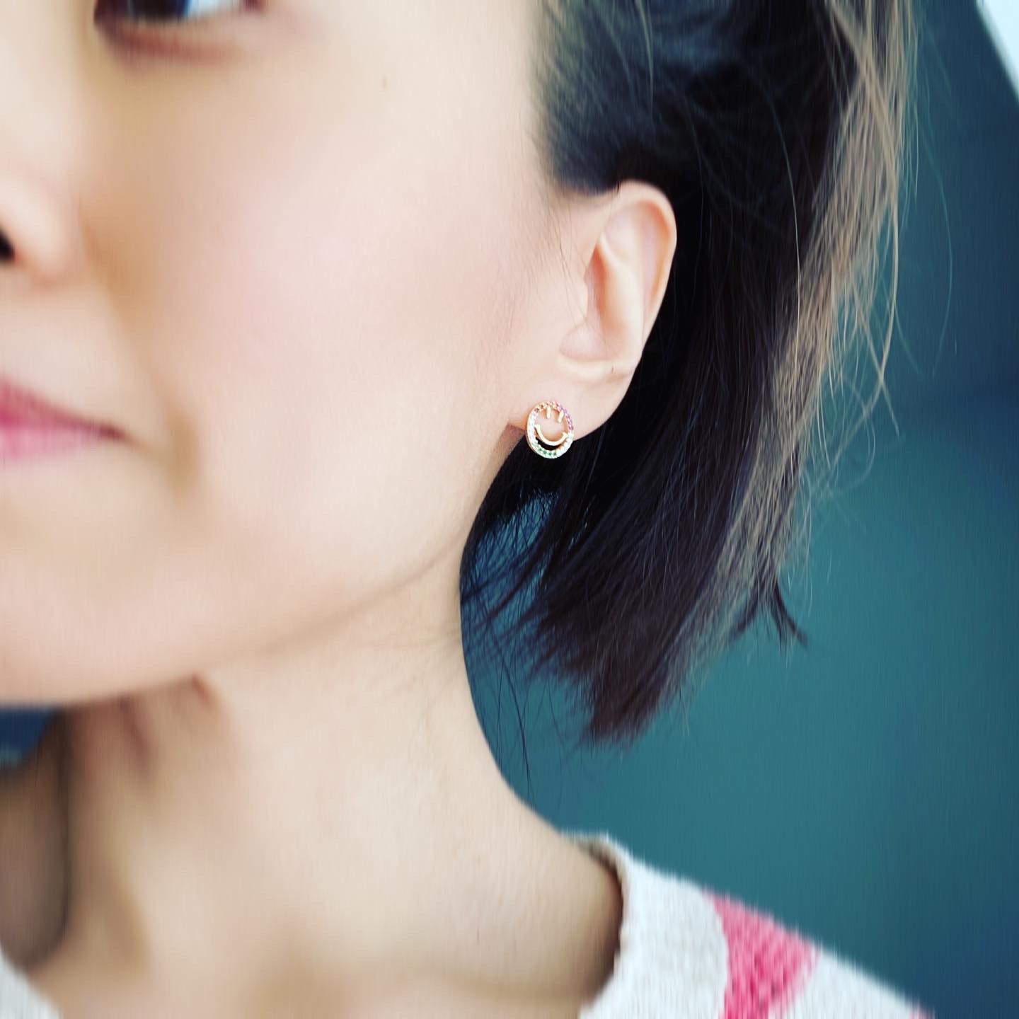 Glowing Smile Earrings