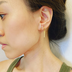 Suspender Curved Bar Cuff (half cubics)