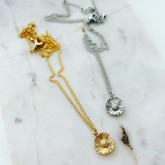 Whoopsie Daisy Necklace