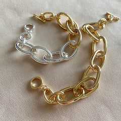 Bold Oval Link Chain Bracelet