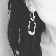 Wavy Interlocking Hoop Earrings