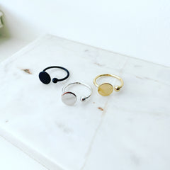 Flat Disc Ring