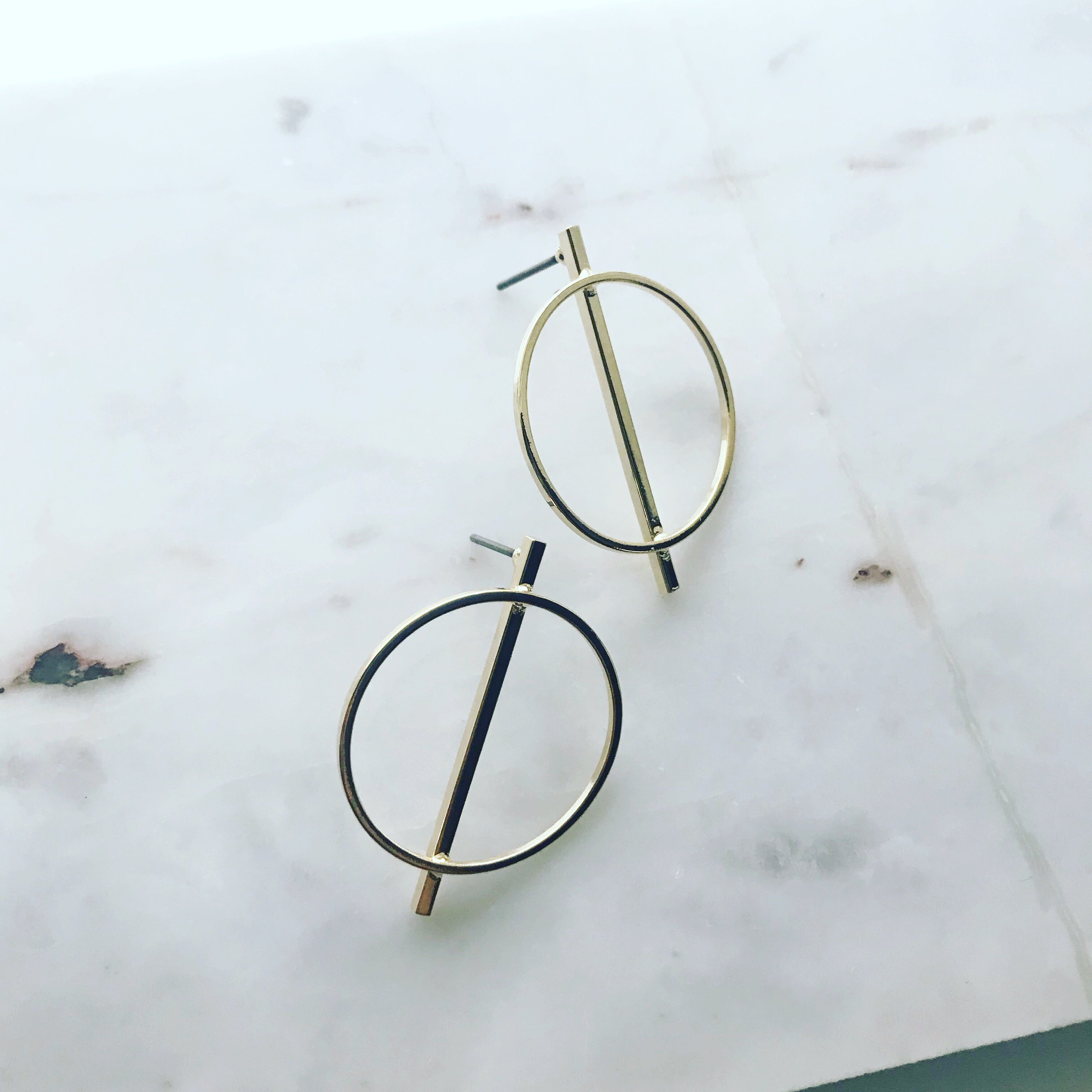 Middle Bar Earrings